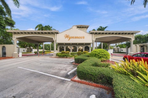 Tiny photo for 2305 LUCAYA Lane #E4, Coconut Creek, FL 33066 (MLS # B26085114)