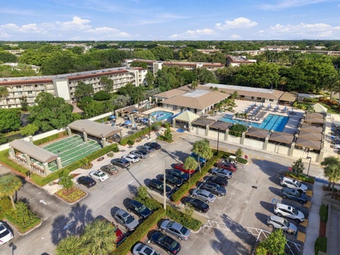 Tiny photo for 2305 LUCAYA Lane #E4, Coconut Creek, FL 33066 (MLS # B26085114)