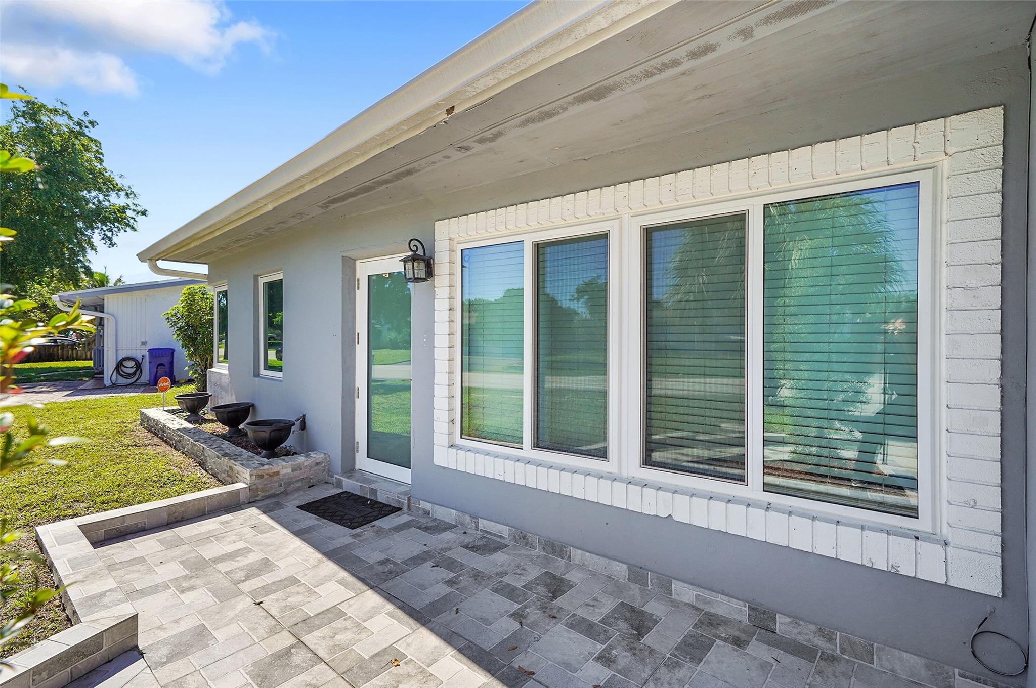 Cresthaven 5 40-4 B - Residential