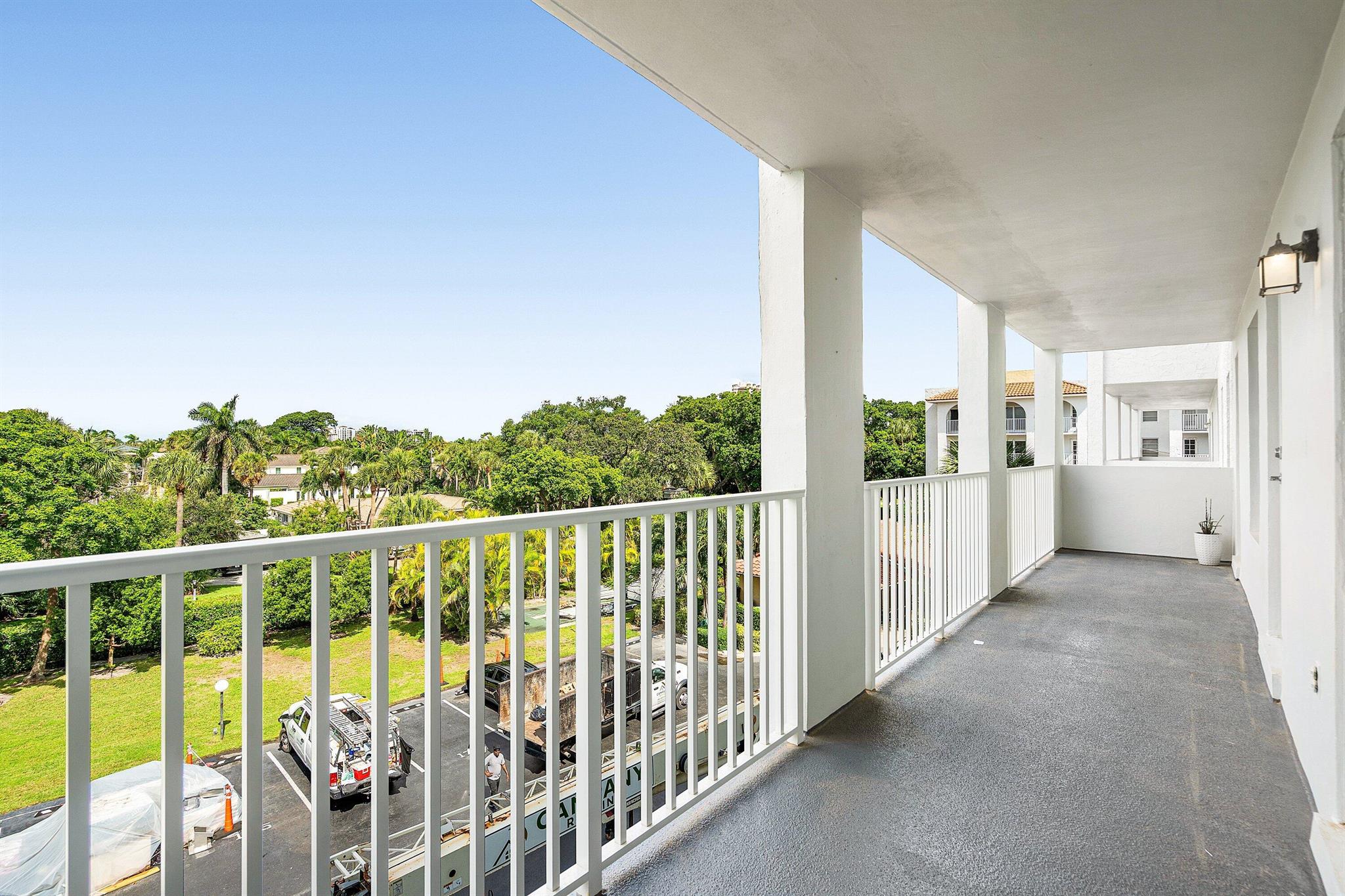 TIERRA DEL MAR CONDO - Residential