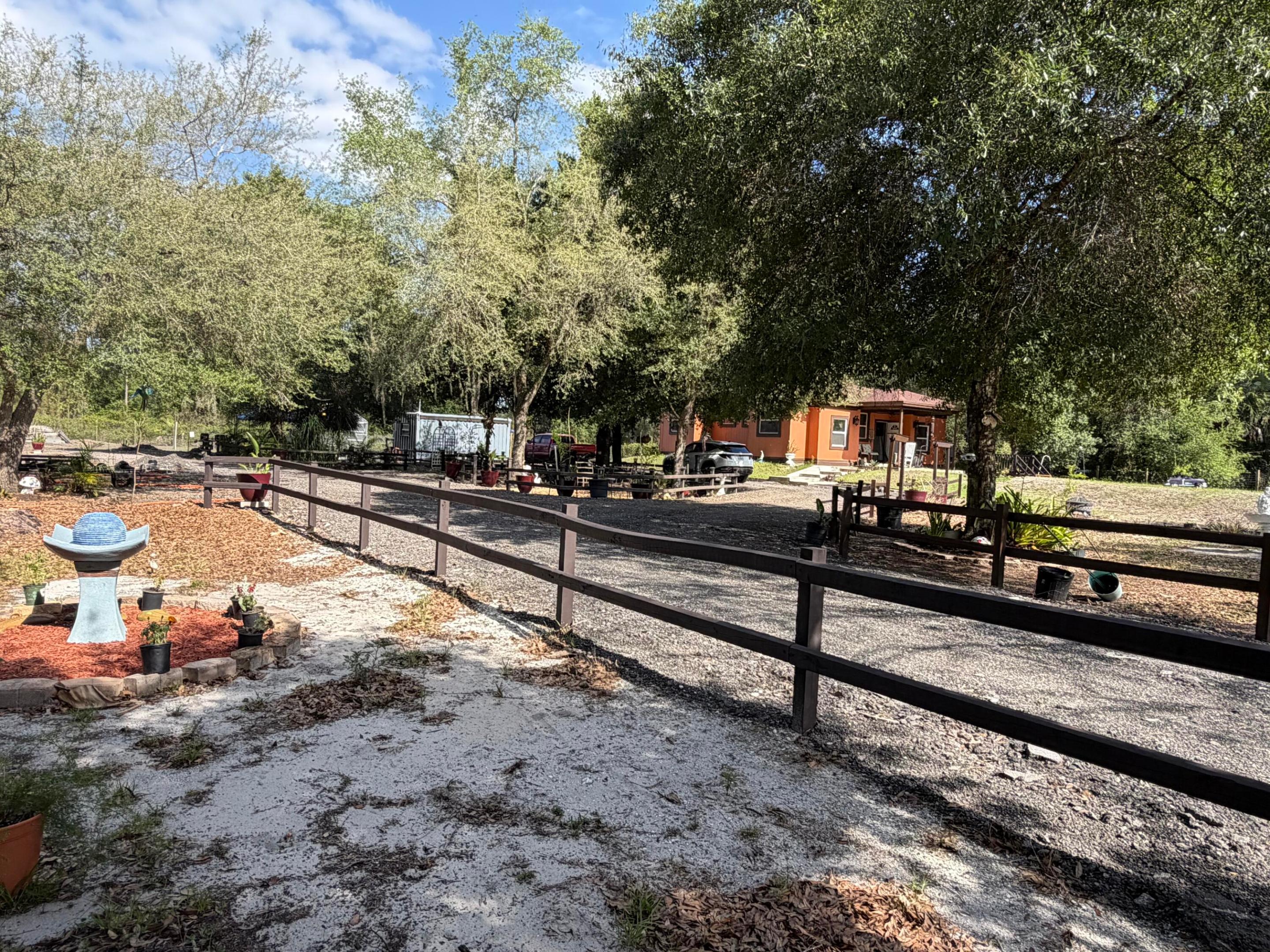 MONTURA RANCH ESTATES 1 ST S/D - Residential