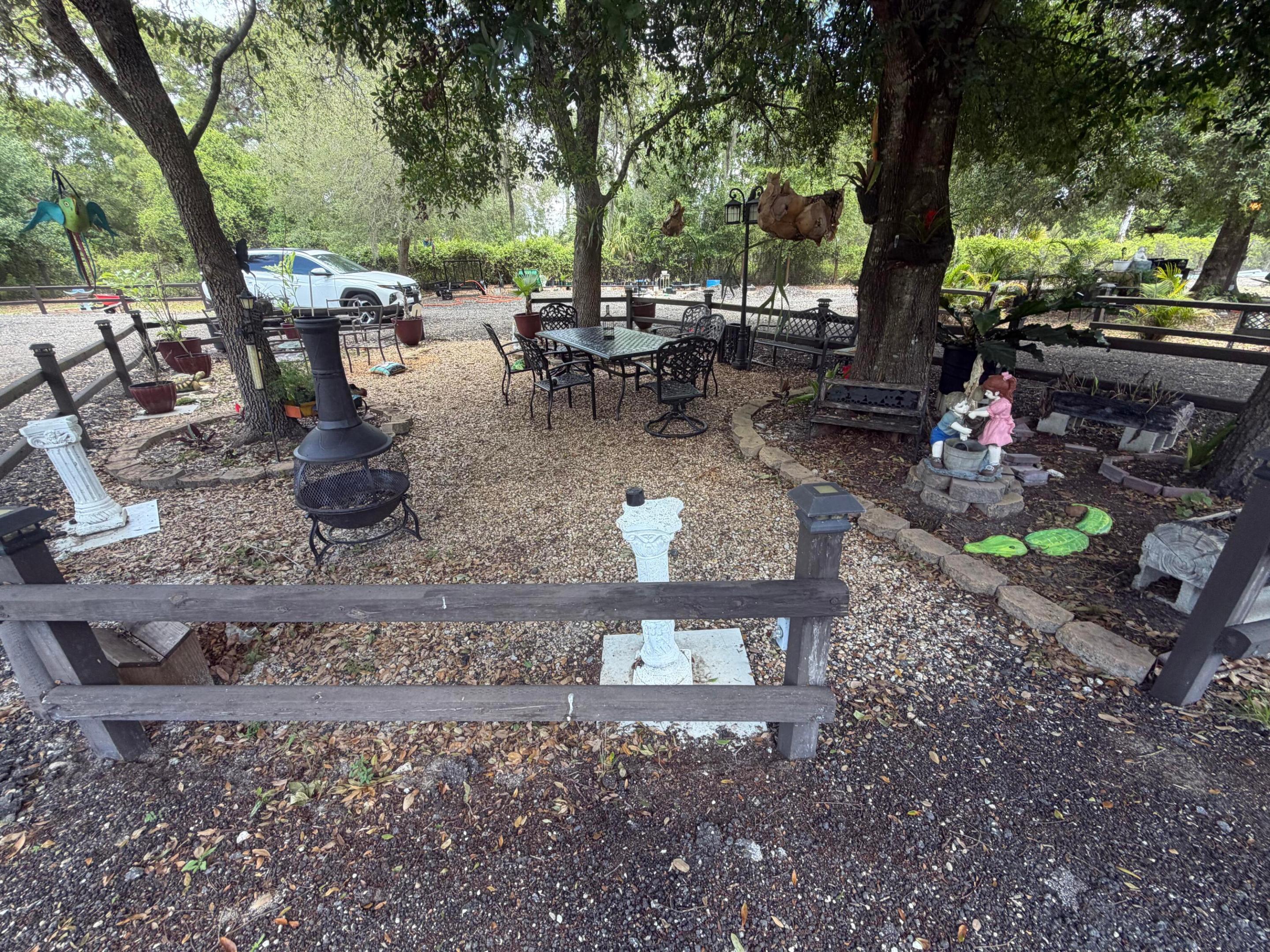 MONTURA RANCH ESTATES 1 ST S/D - Residential