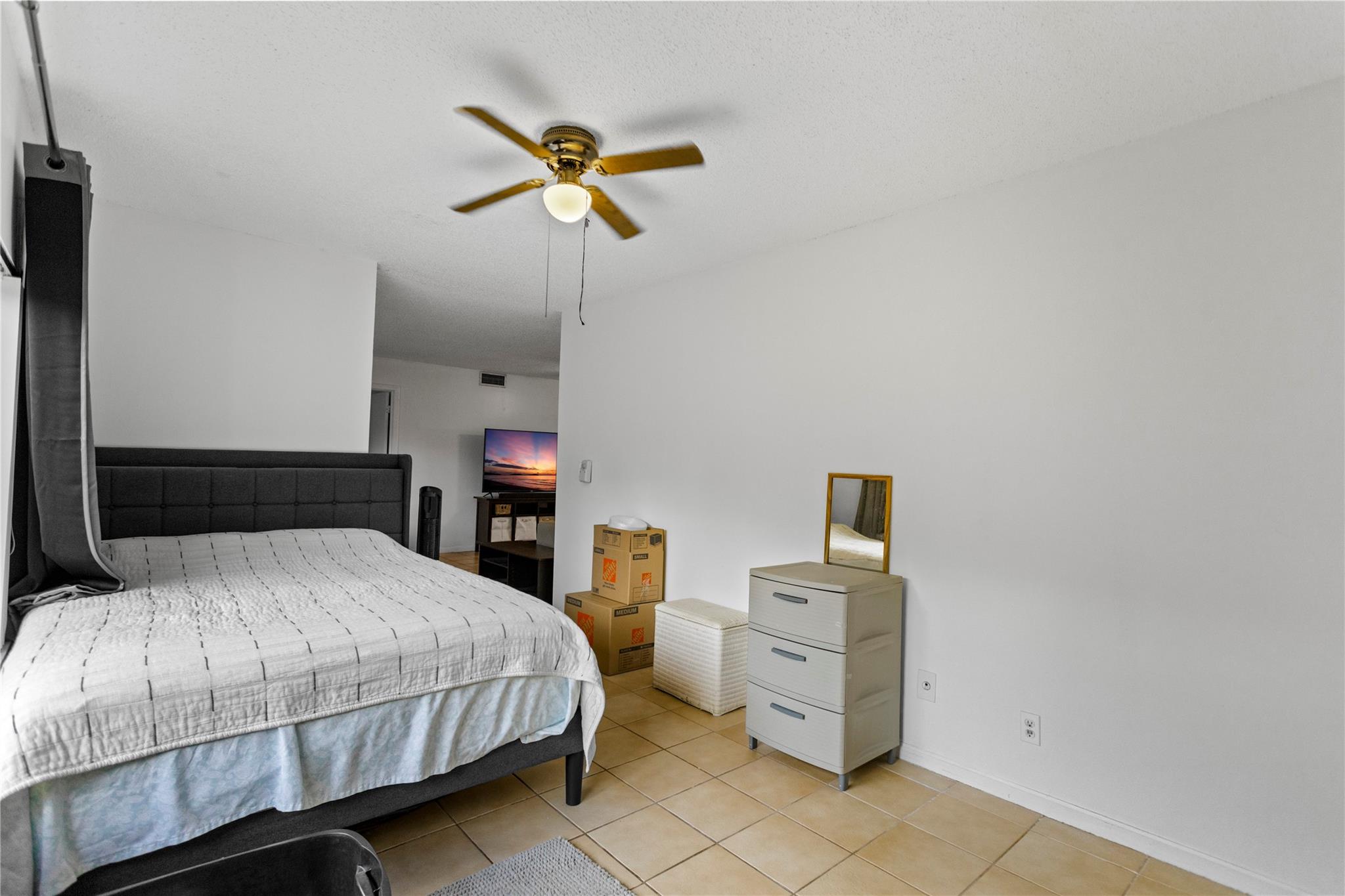HOLLYBROOK - Residential