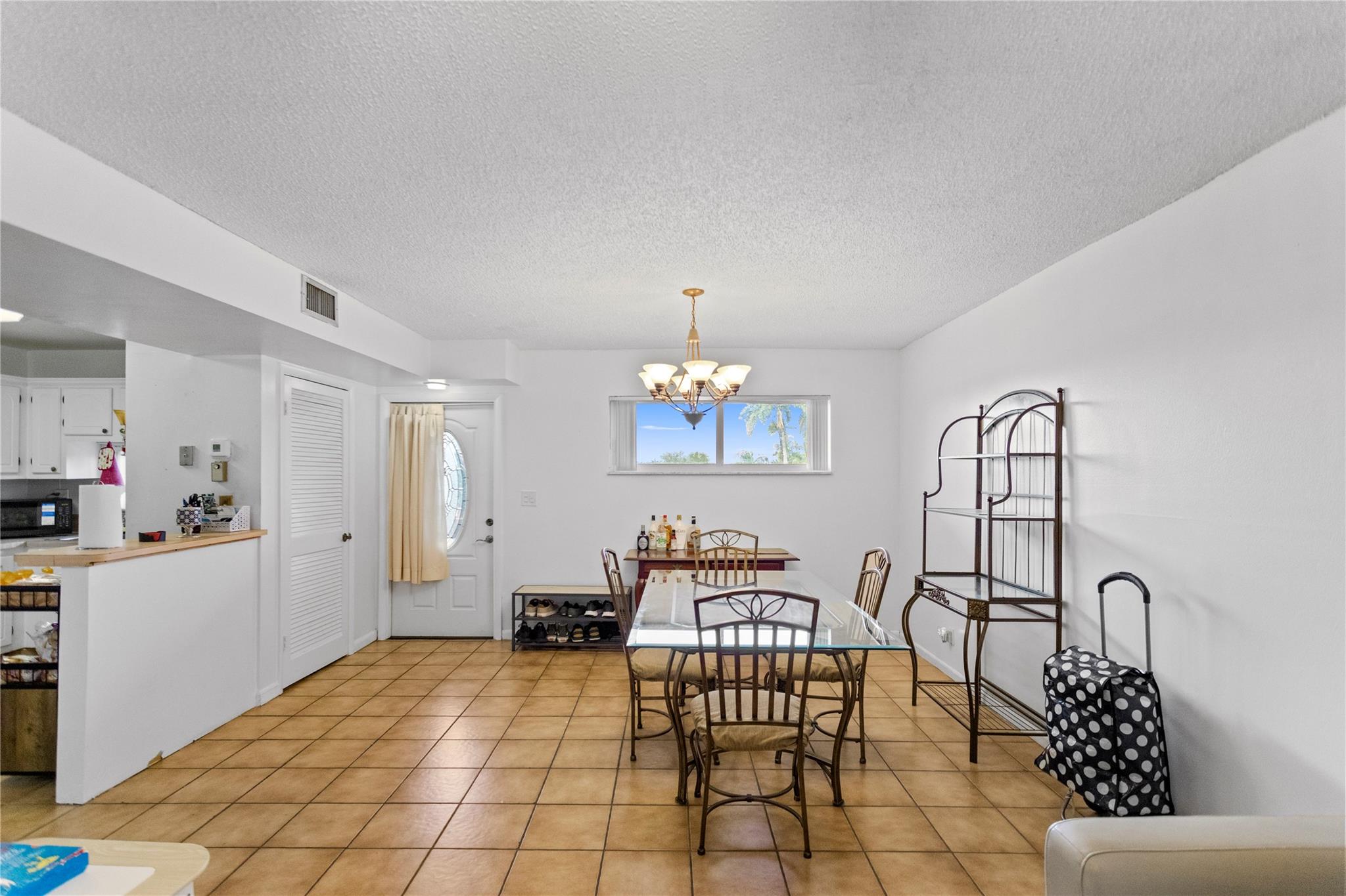 HOLLYBROOK - Residential