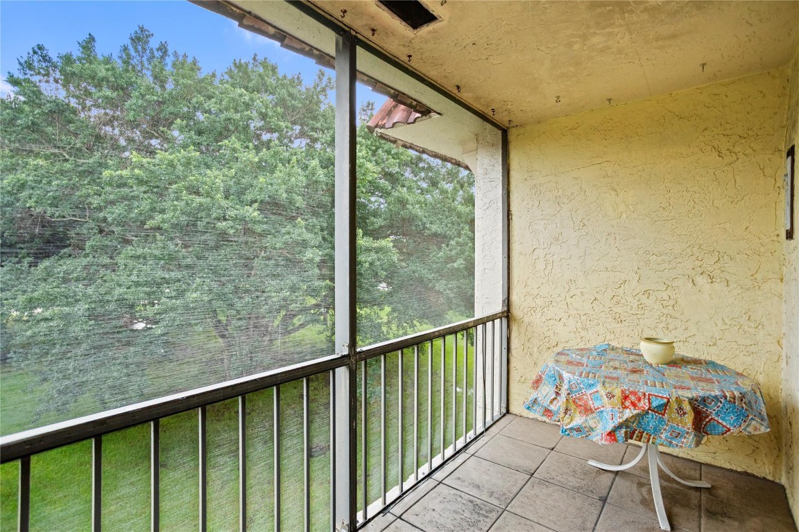 HOLLYBROOK - Residential