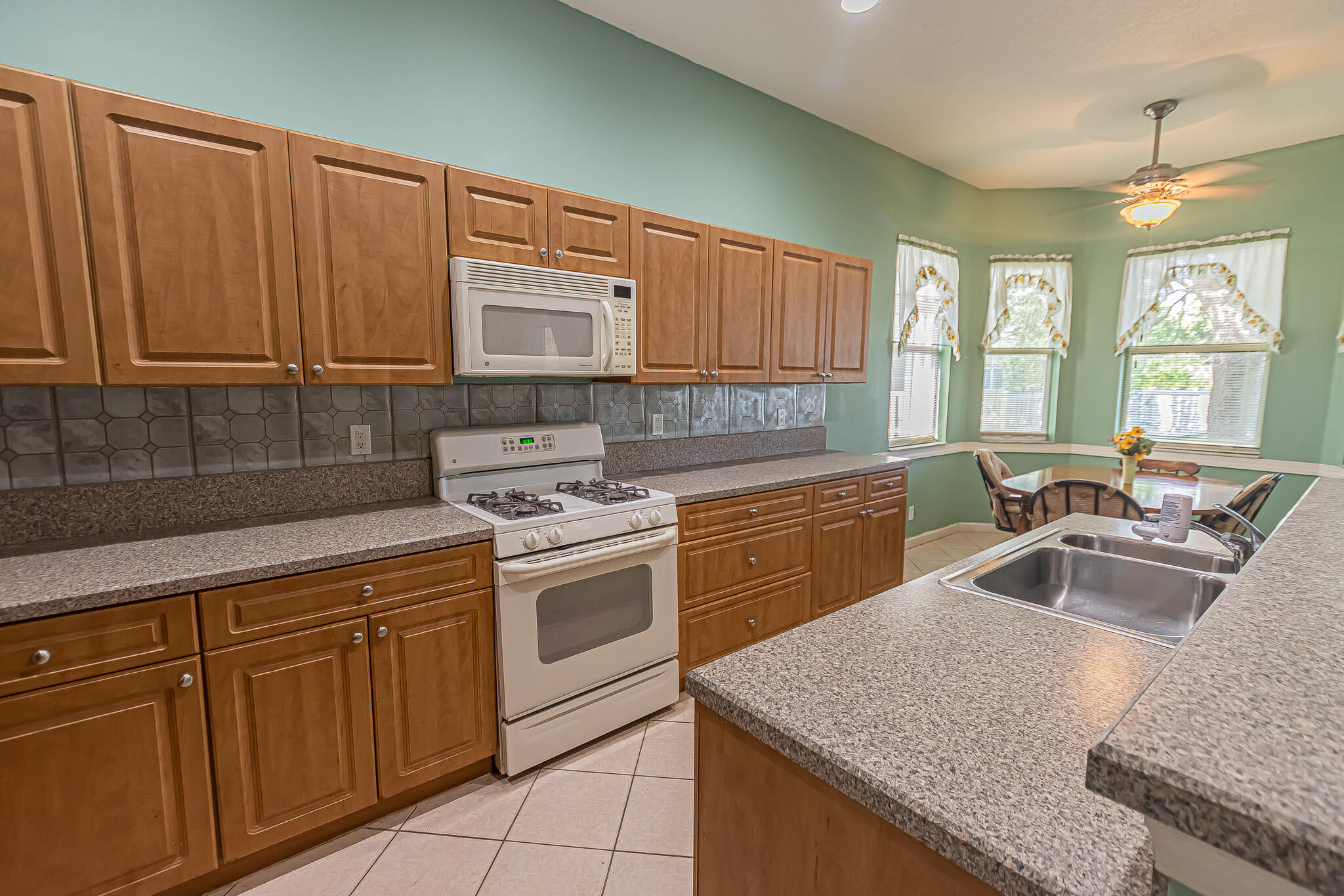 MAGNOLIA LAKES AT ST LUCIE WEST PHASE 2 - Residential