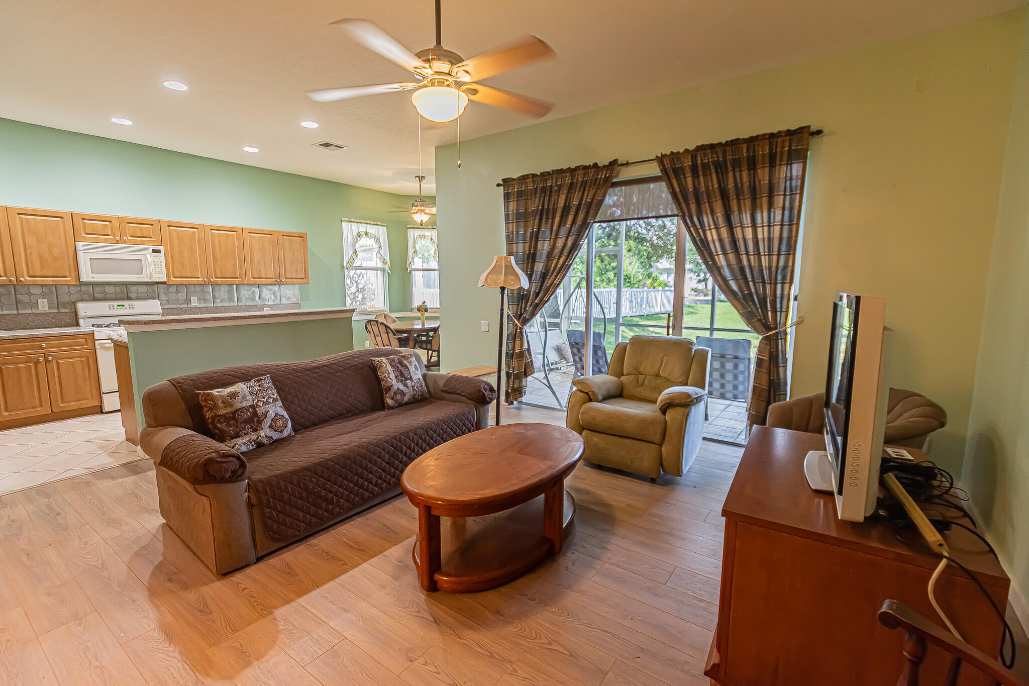 MAGNOLIA LAKES AT ST LUCIE WEST PHASE 2 - Residential