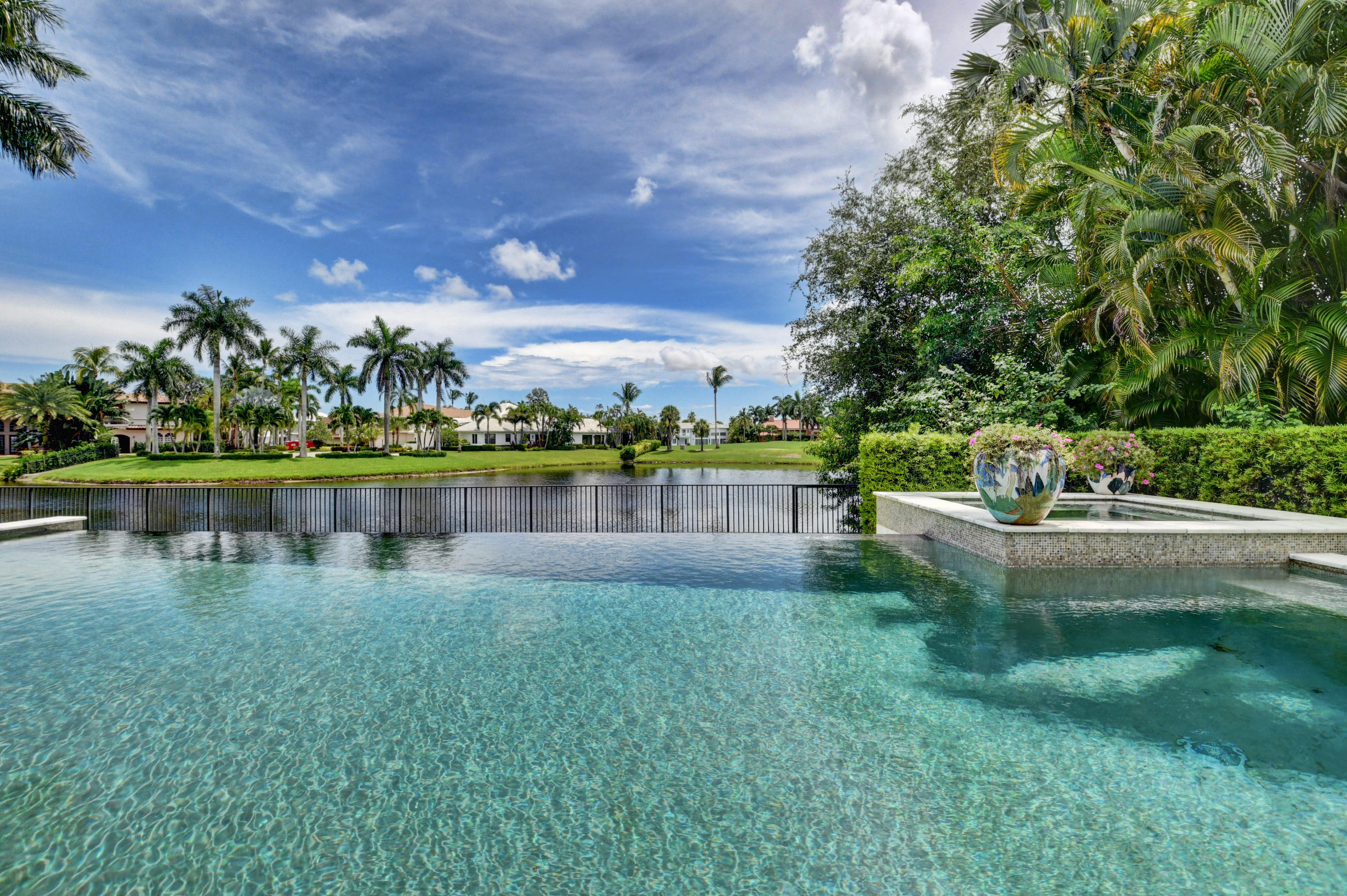 ST ANDREWS COUNTRY CLUB - Residential