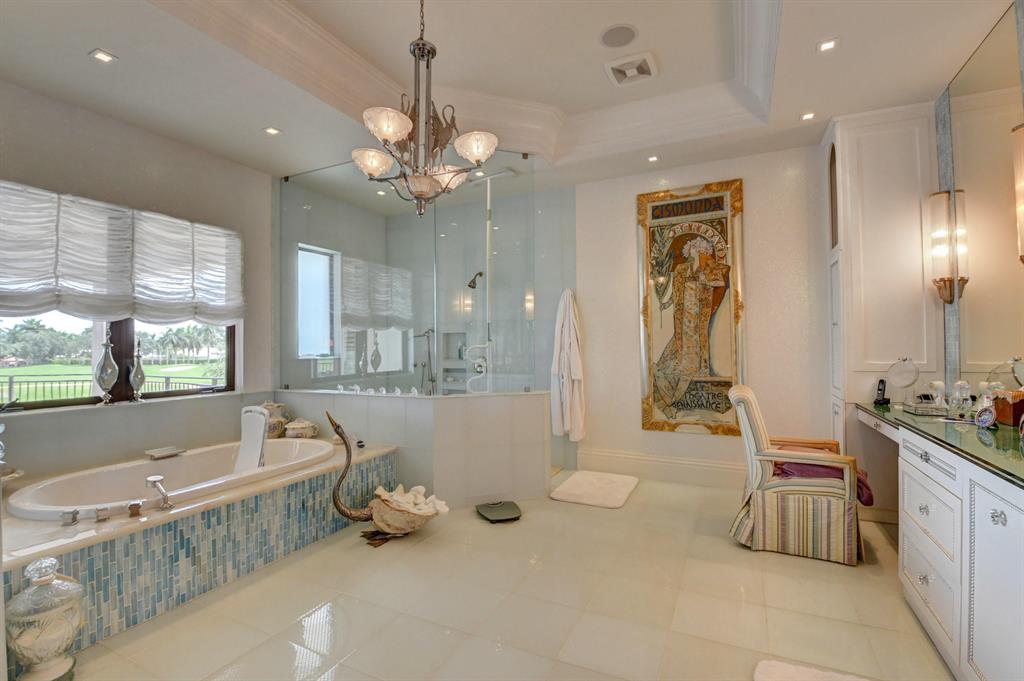 ST ANDREWS COUNTRY CLUB - Residential