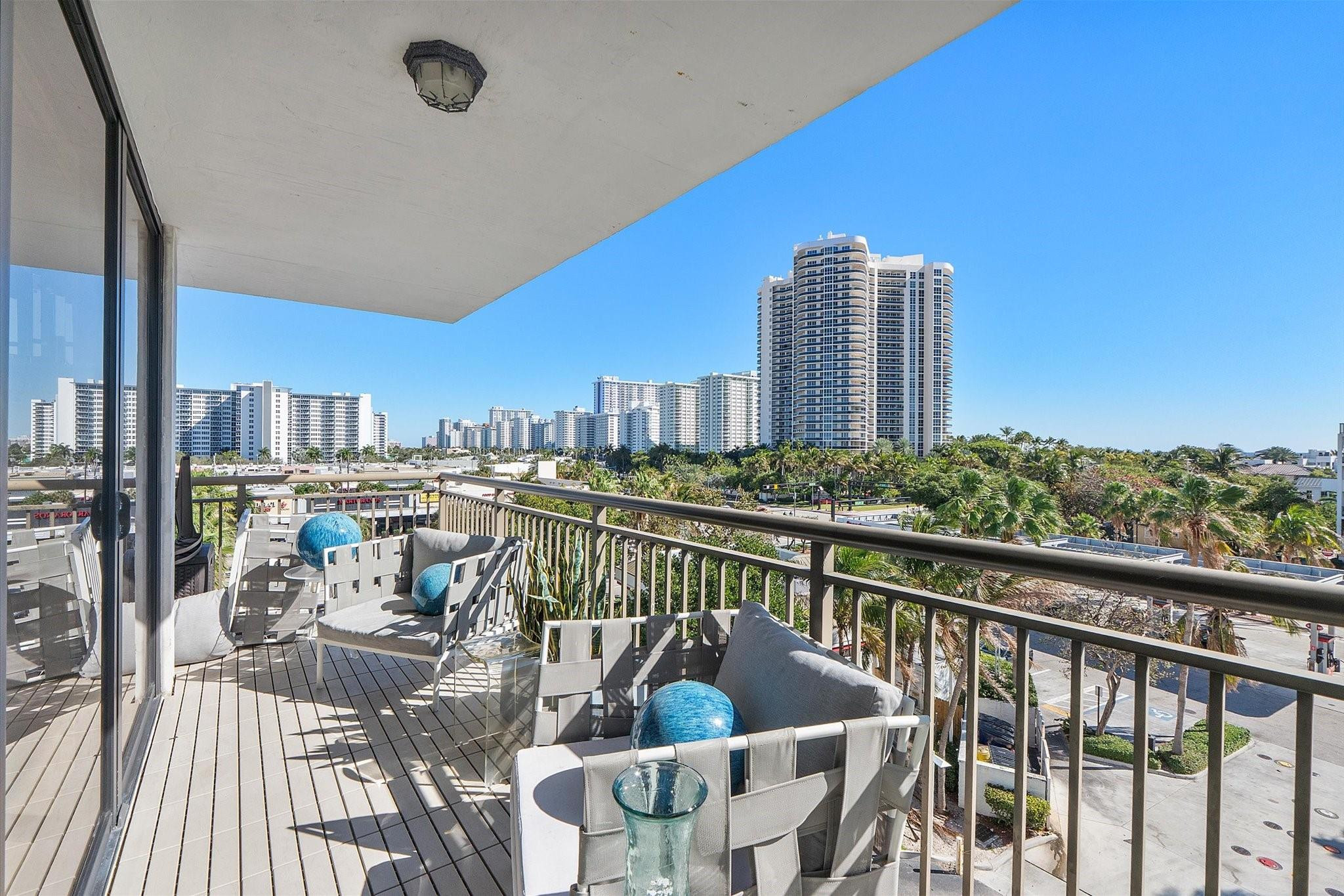 GALT OCEAN TERRACE CONDO - Residential Lease