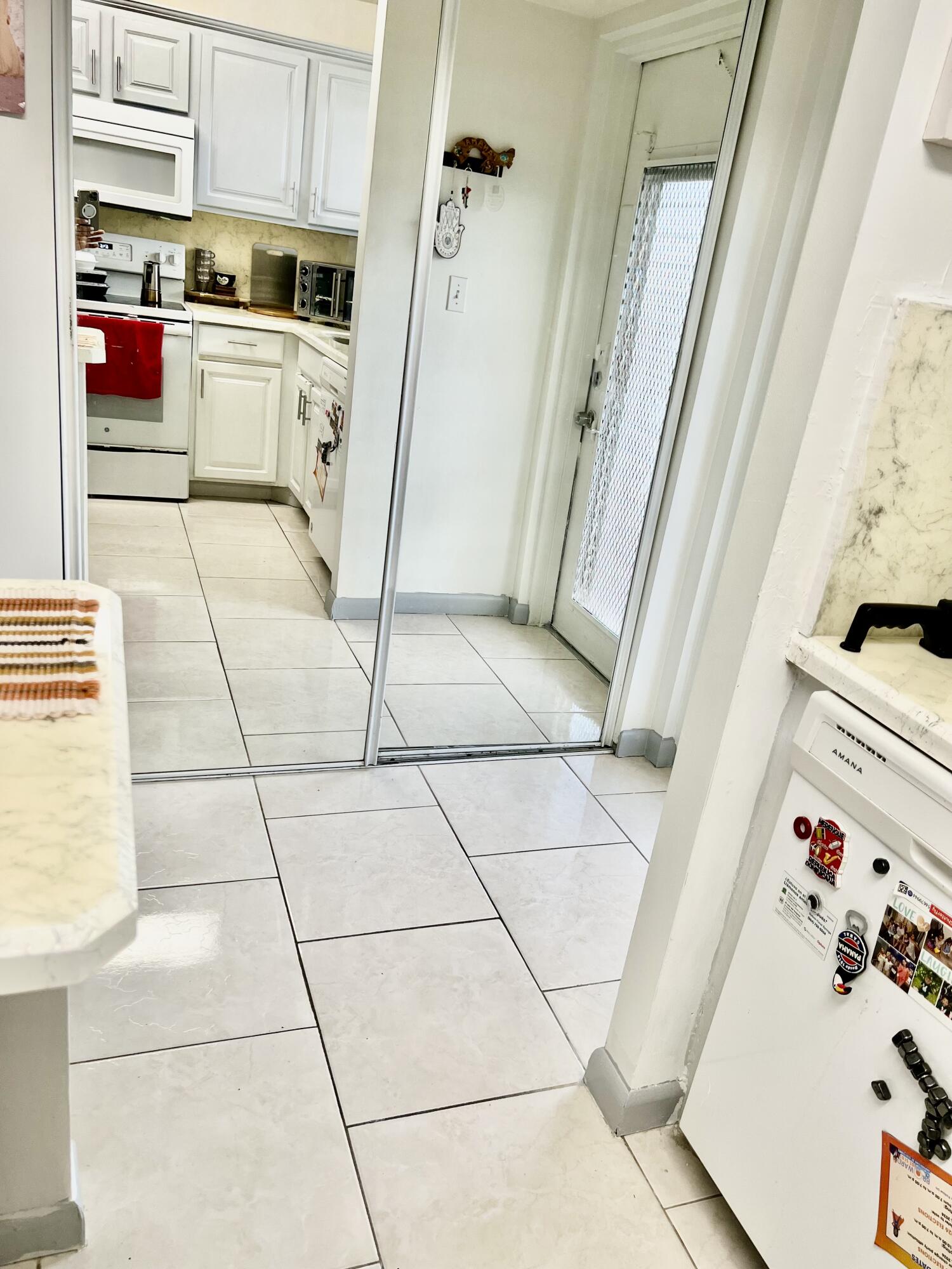 SUNRISE LAKES 97 CONDO - Residential