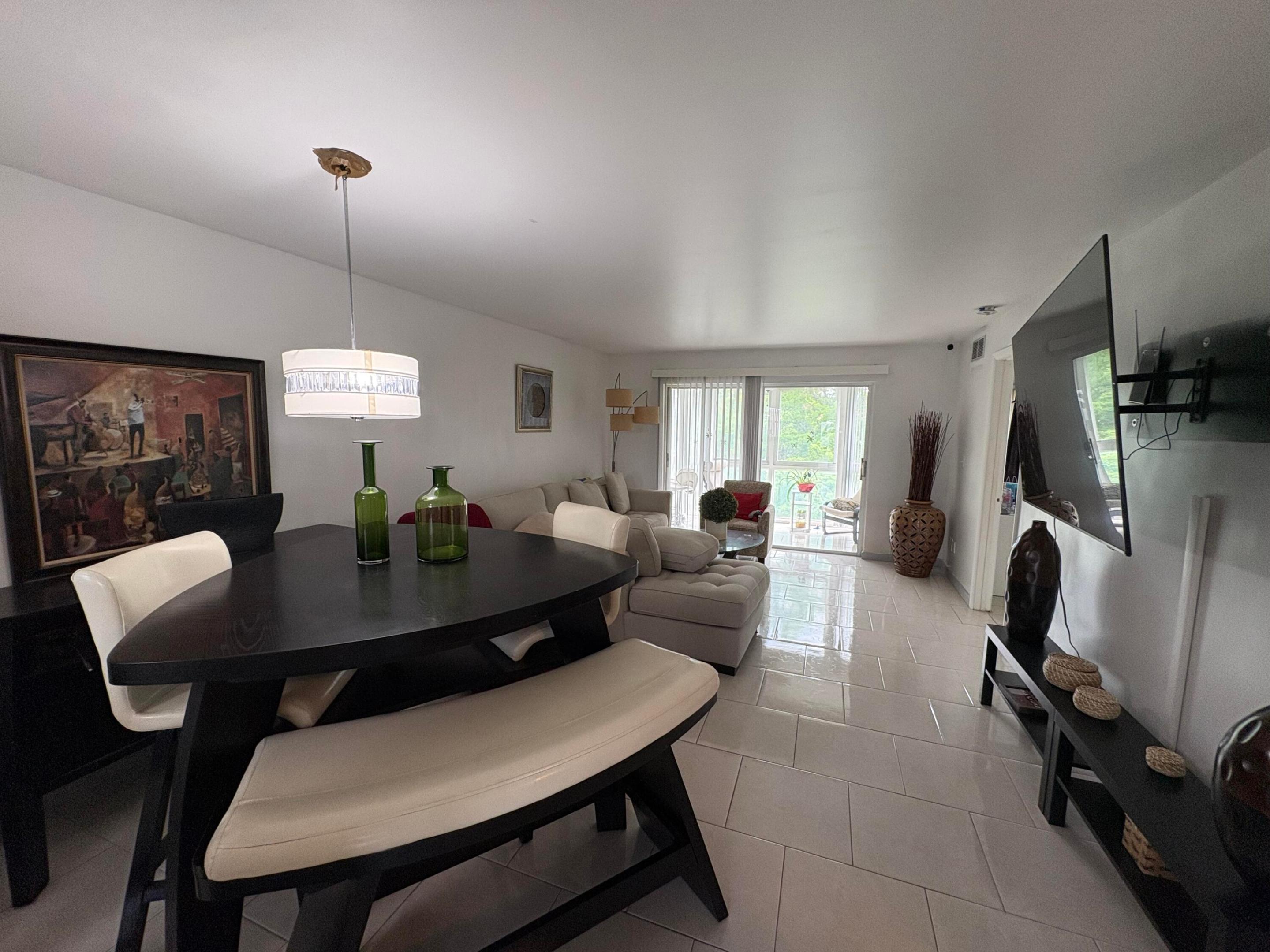 9261 Sunrise Lakes Boulevard