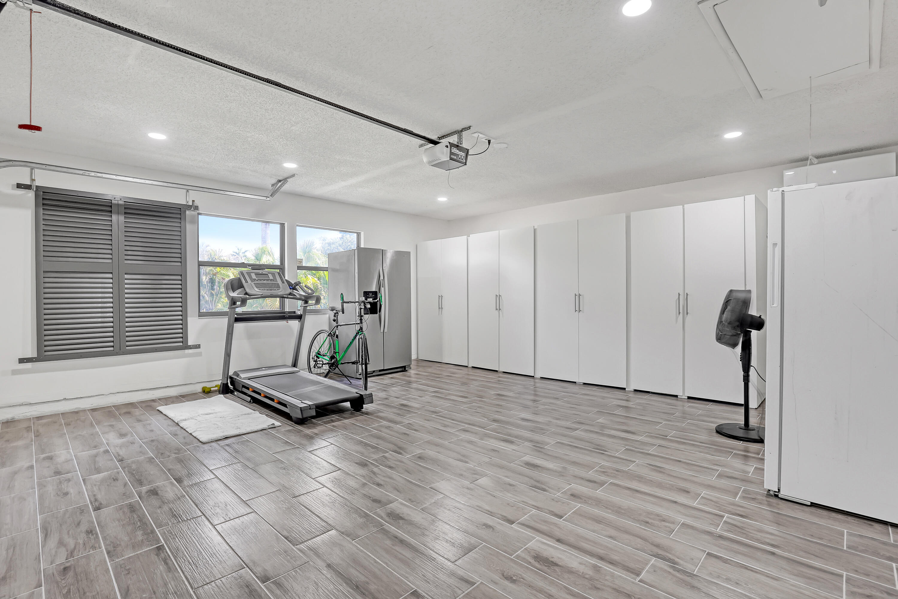 SQUARE LAKE SCHOOL - Residential Lease