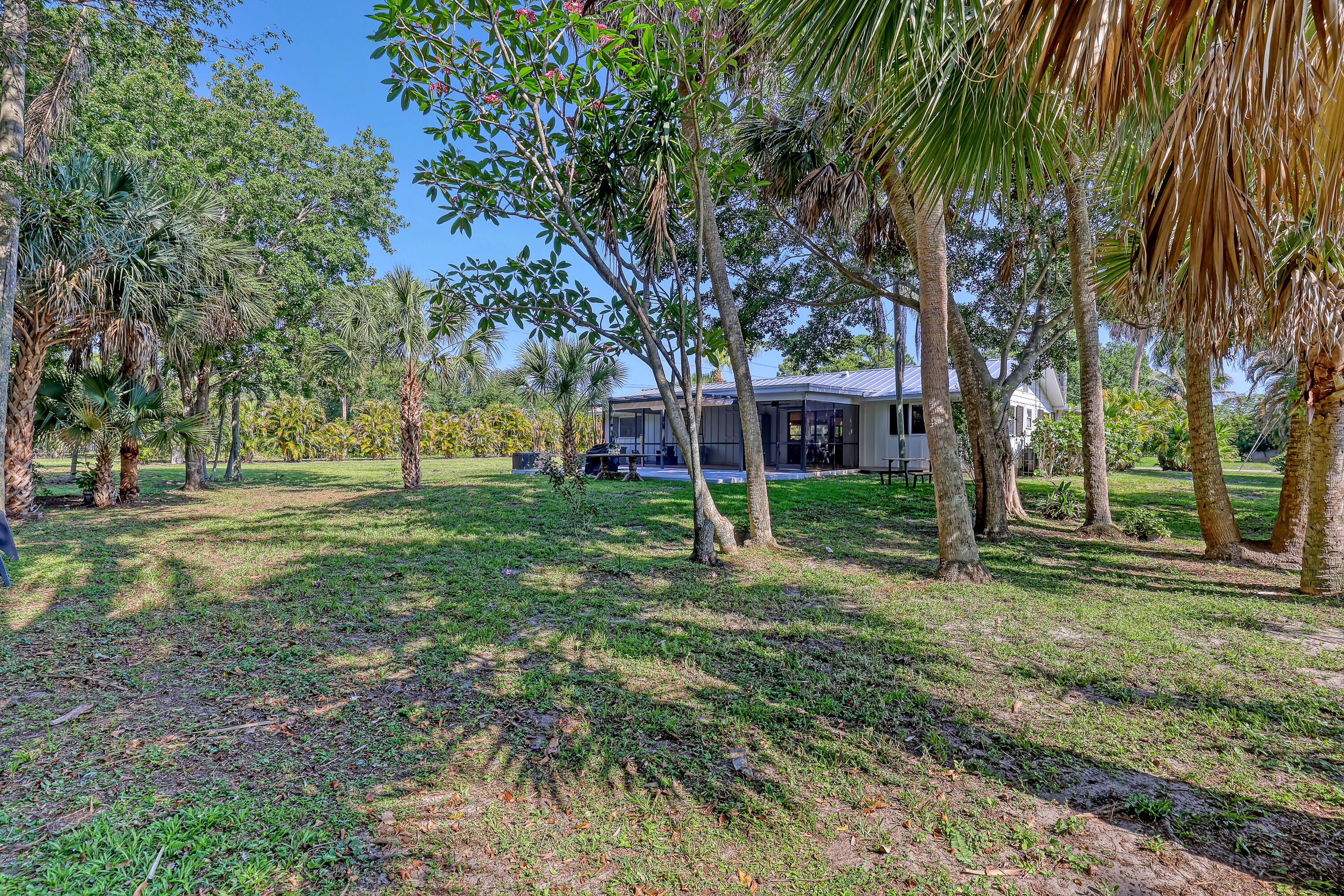SQUARE LAKE SCHOOL - Residential Lease