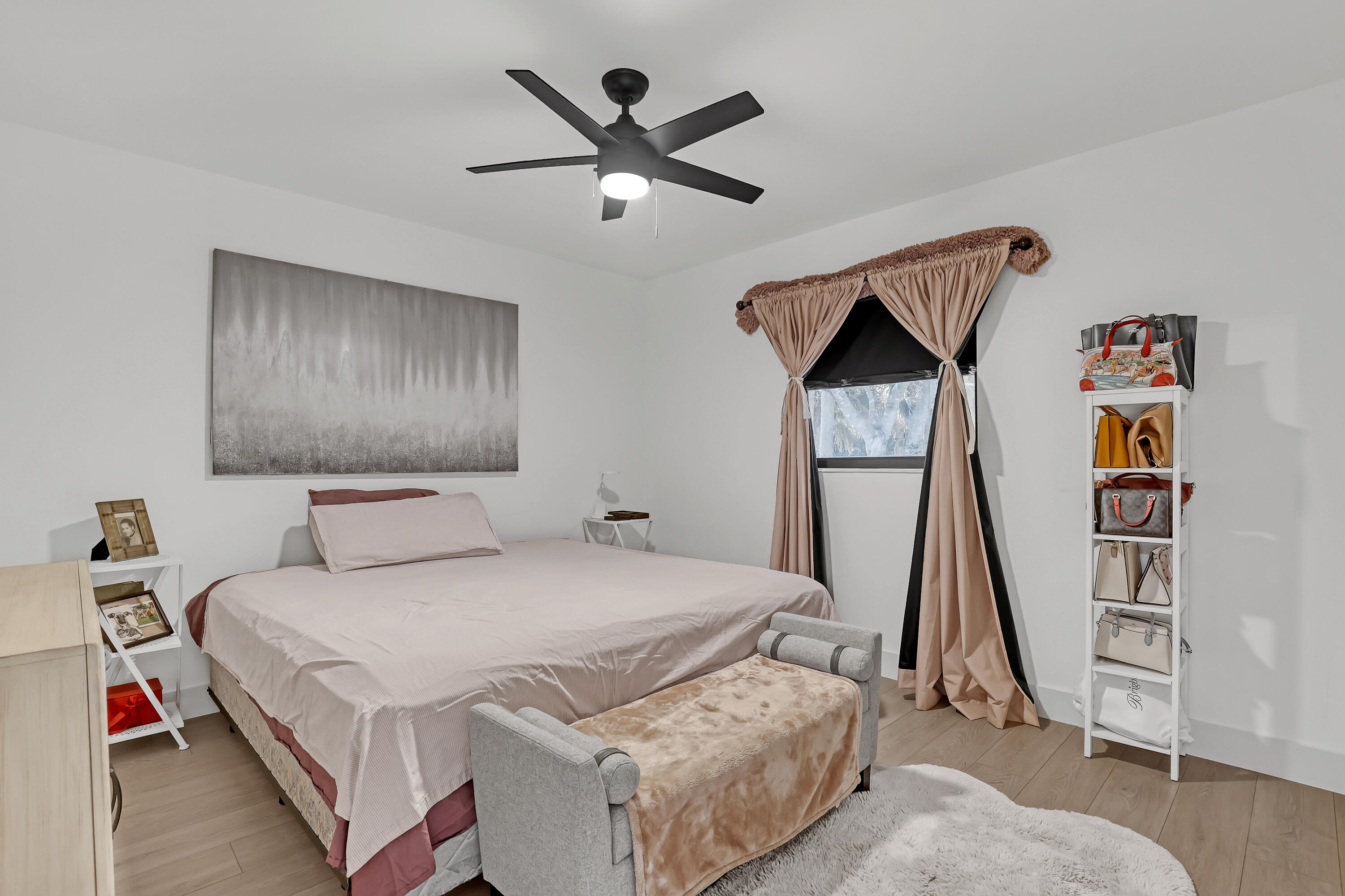 SQUARE LAKE SCHOOL - Residential Lease