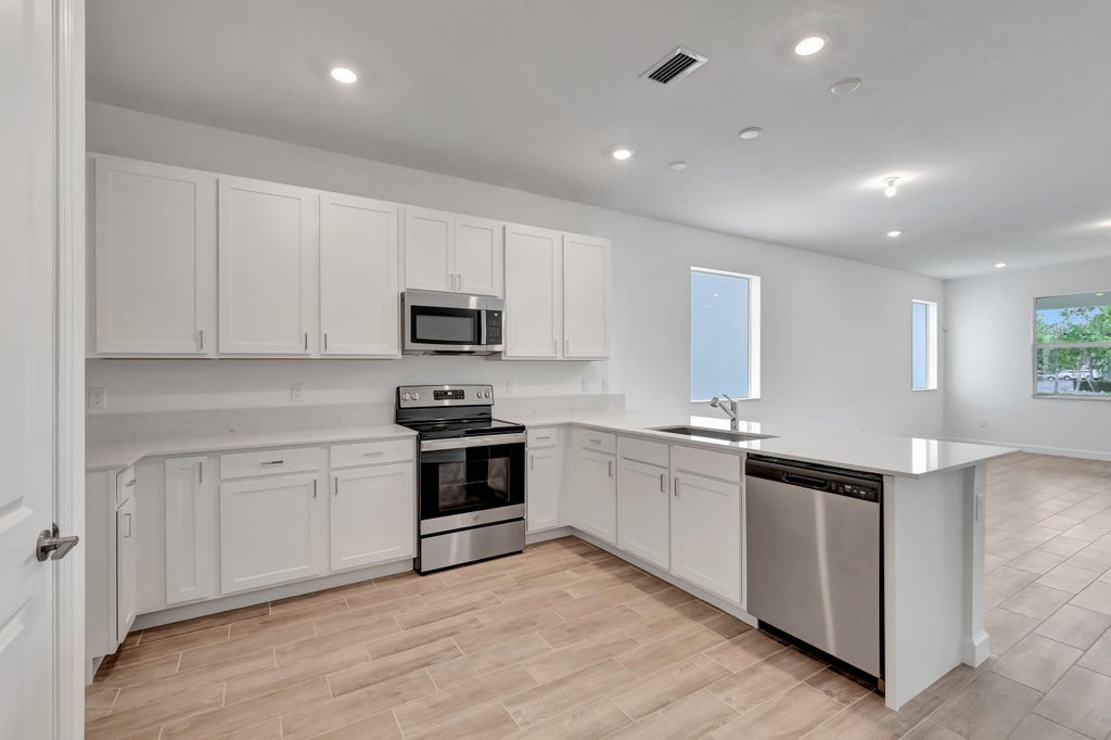 Photo of 13438 Amber Waves Avenue, Delray Beach, FL 33484 (MLS # R10942207)