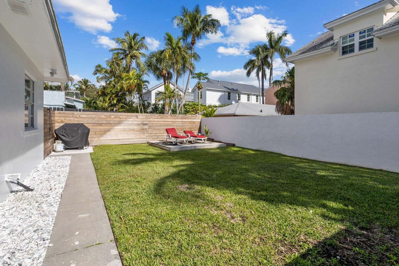 DELRAY TOWN OF - Residential Lease