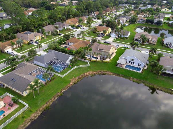 WOODS WALK 3 - Residential