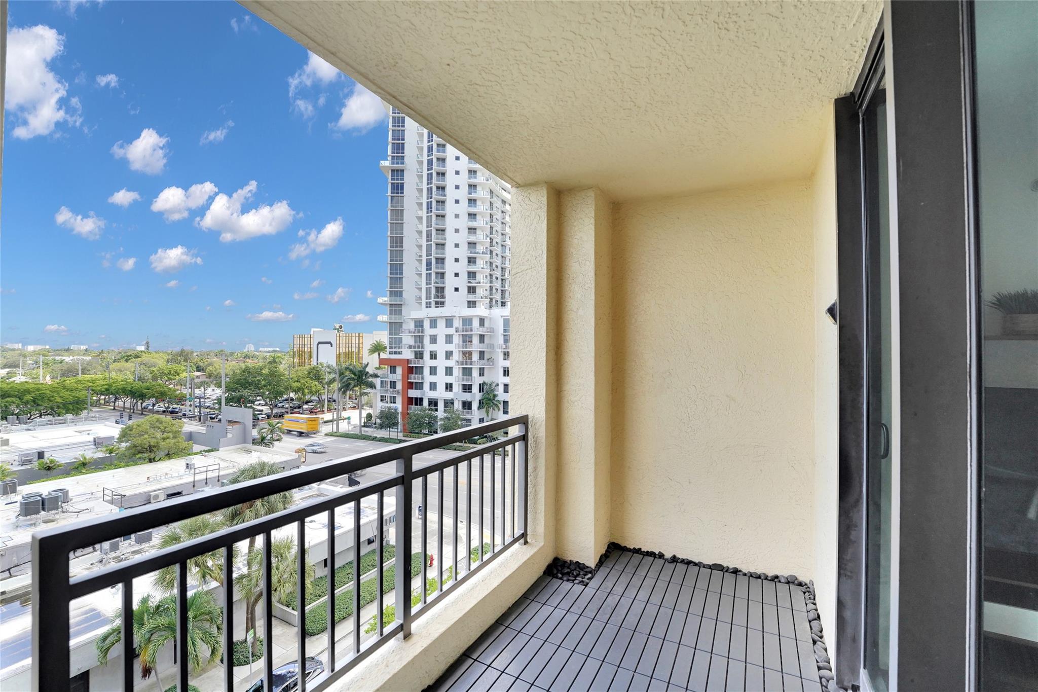 Waverly At Las Olas Condo - Residential Lease