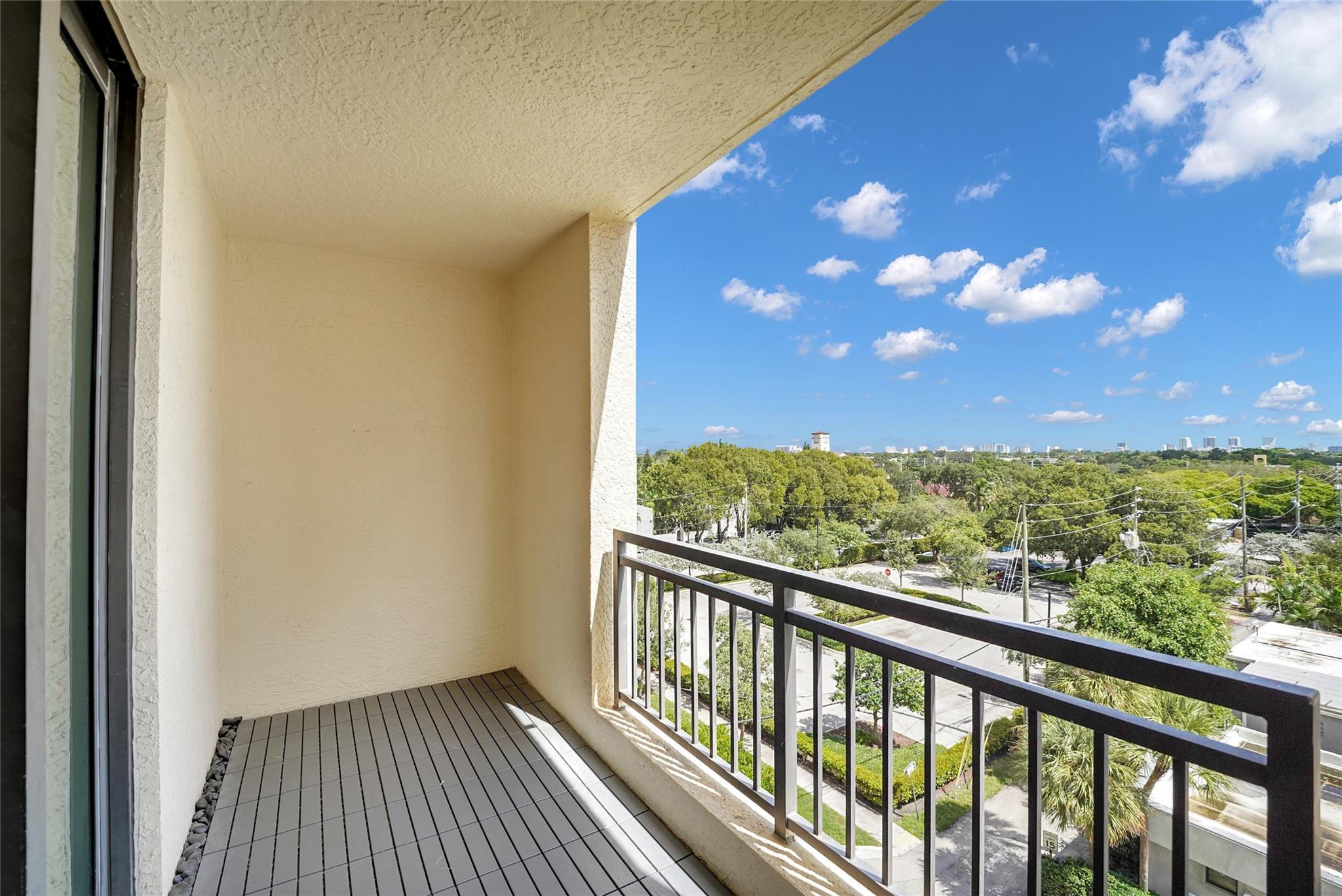 Waverly At Las Olas Condo - Residential Lease