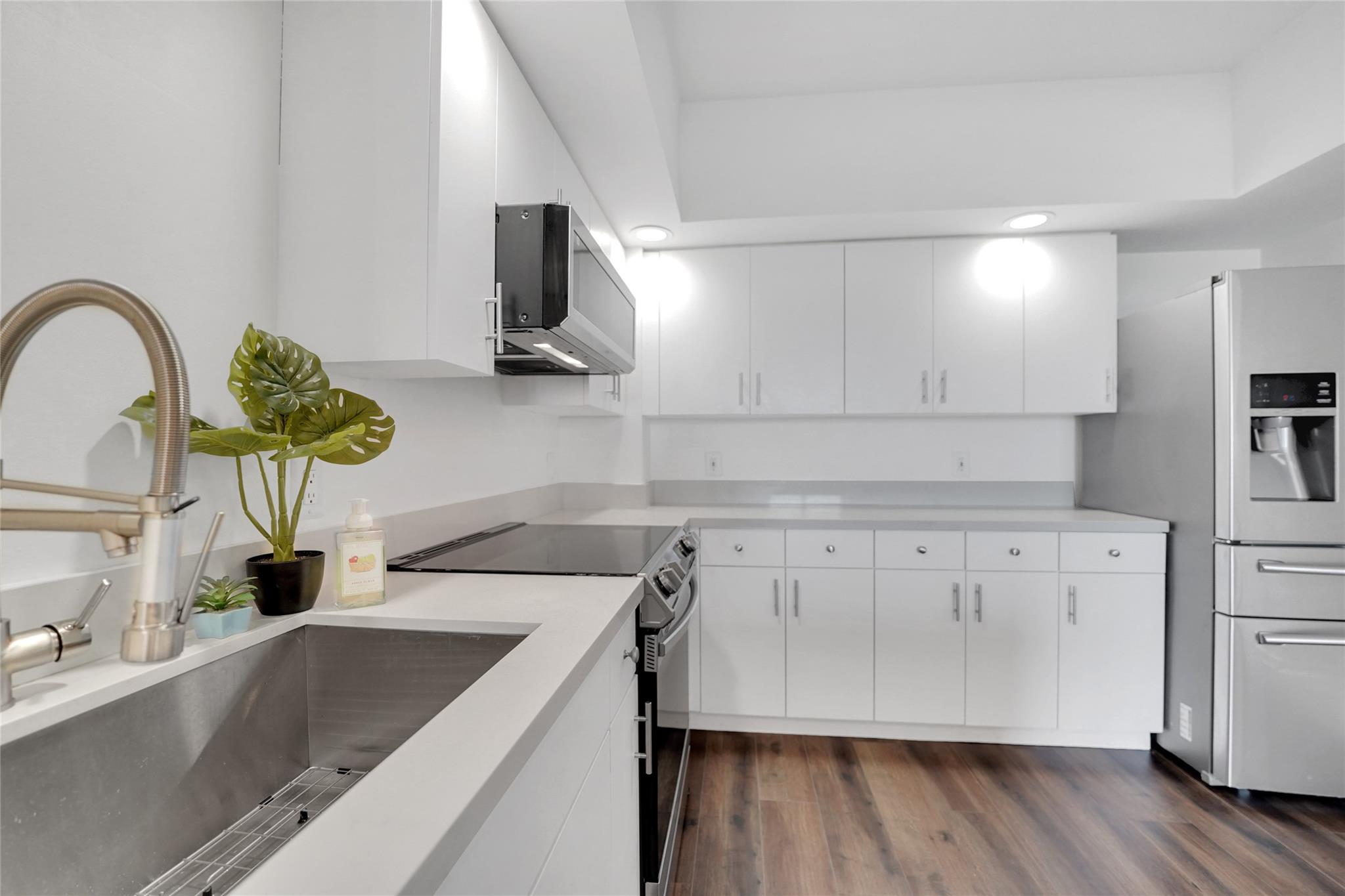 Waverly At Las Olas Condo - Residential Lease