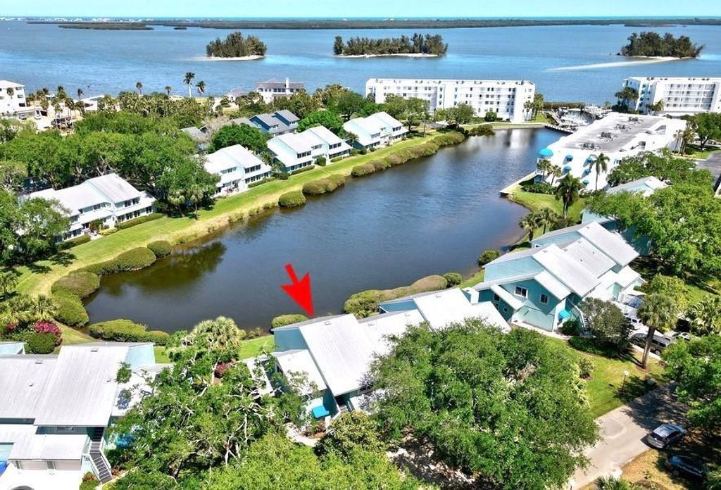 Photo of 6408 S River Run Drive, Sebastian, FL 32958 (MLS # R11144938)