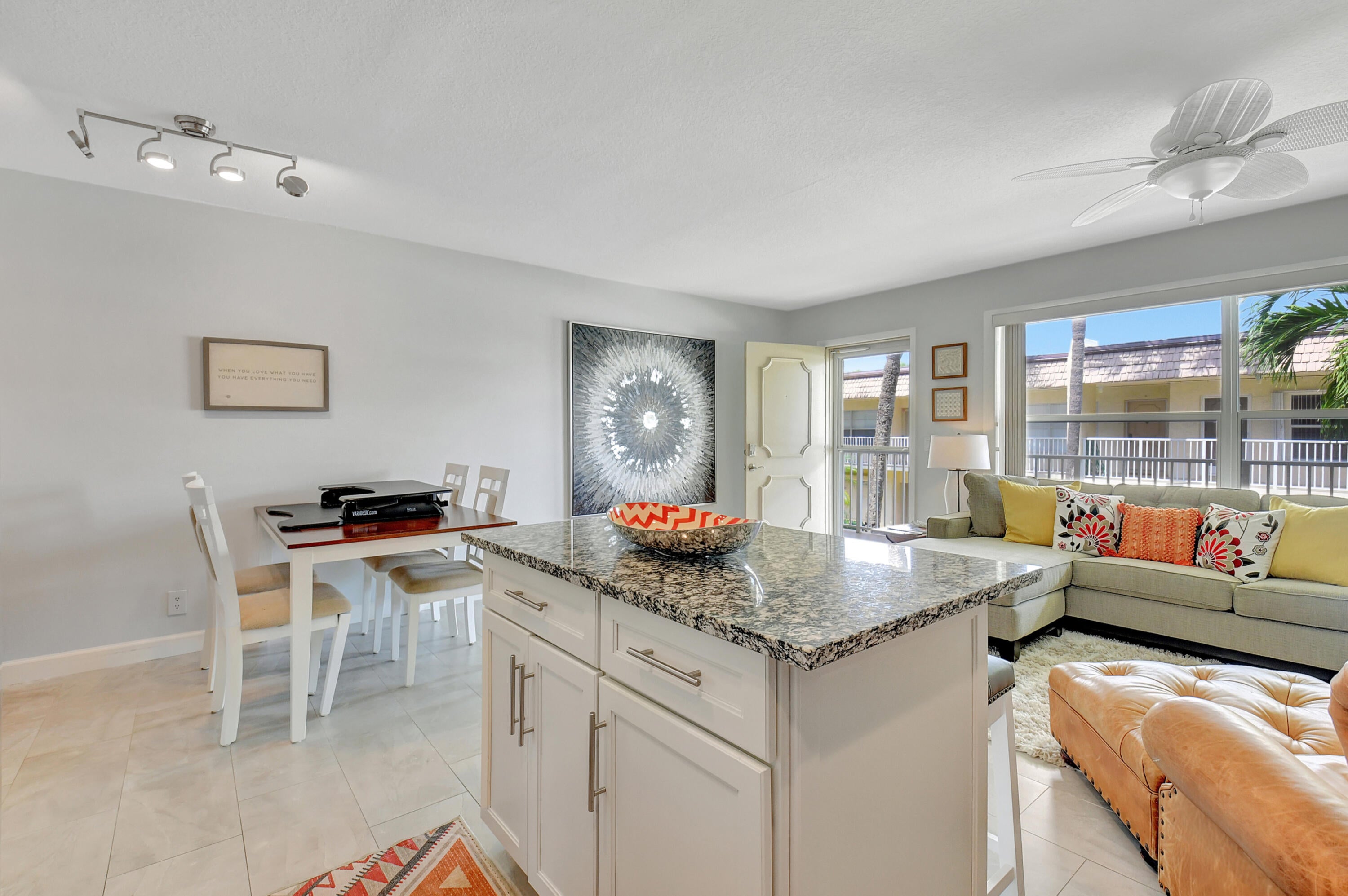 632 SNUG HARBOR Drive D13