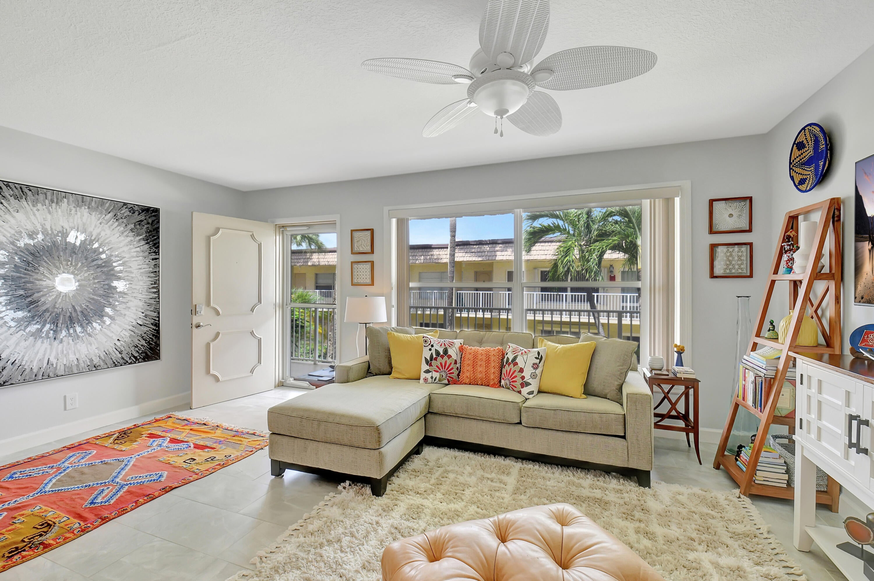 632 SNUG HARBOR Drive D13