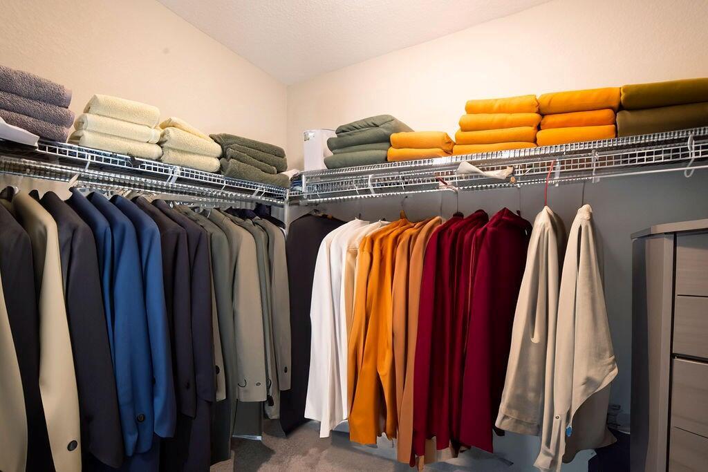 VIZCAYA FALLS PLAT 2 - Residential Lease