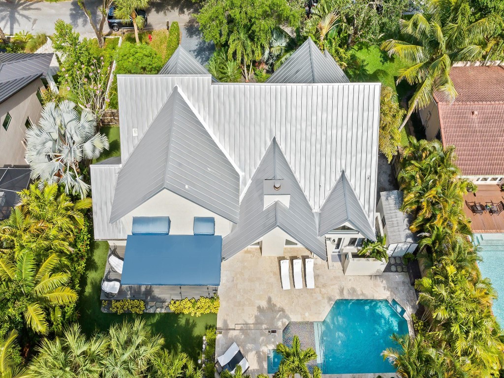 2415 Riverlane Terrace