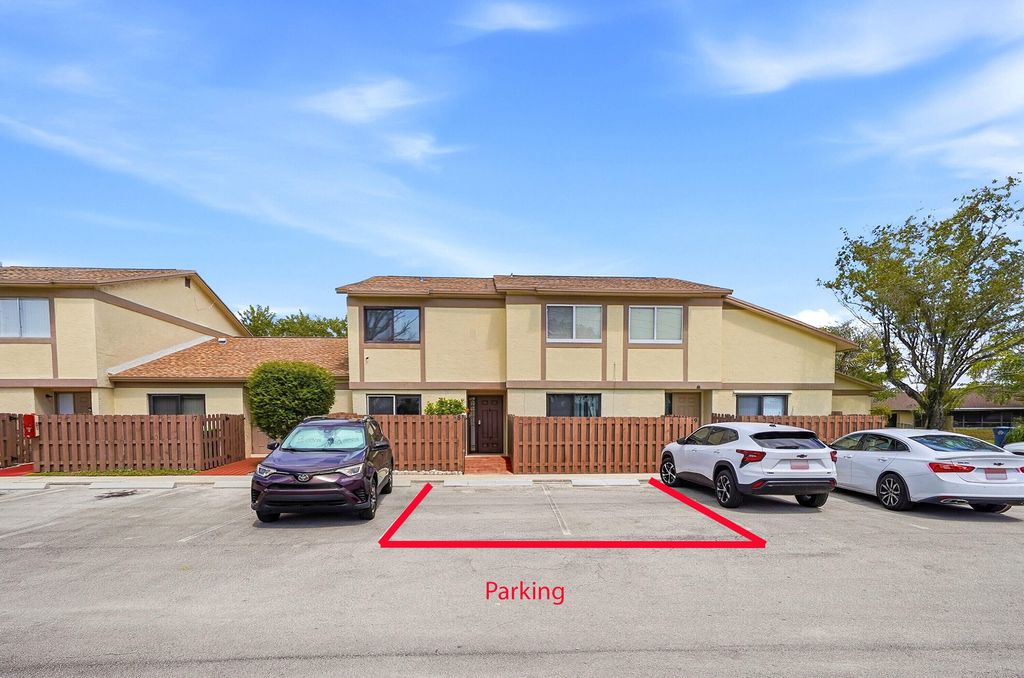 Photo of 10875 NW 29th Manor #8, Sunrise, FL 33322 (MLS # B26012840)