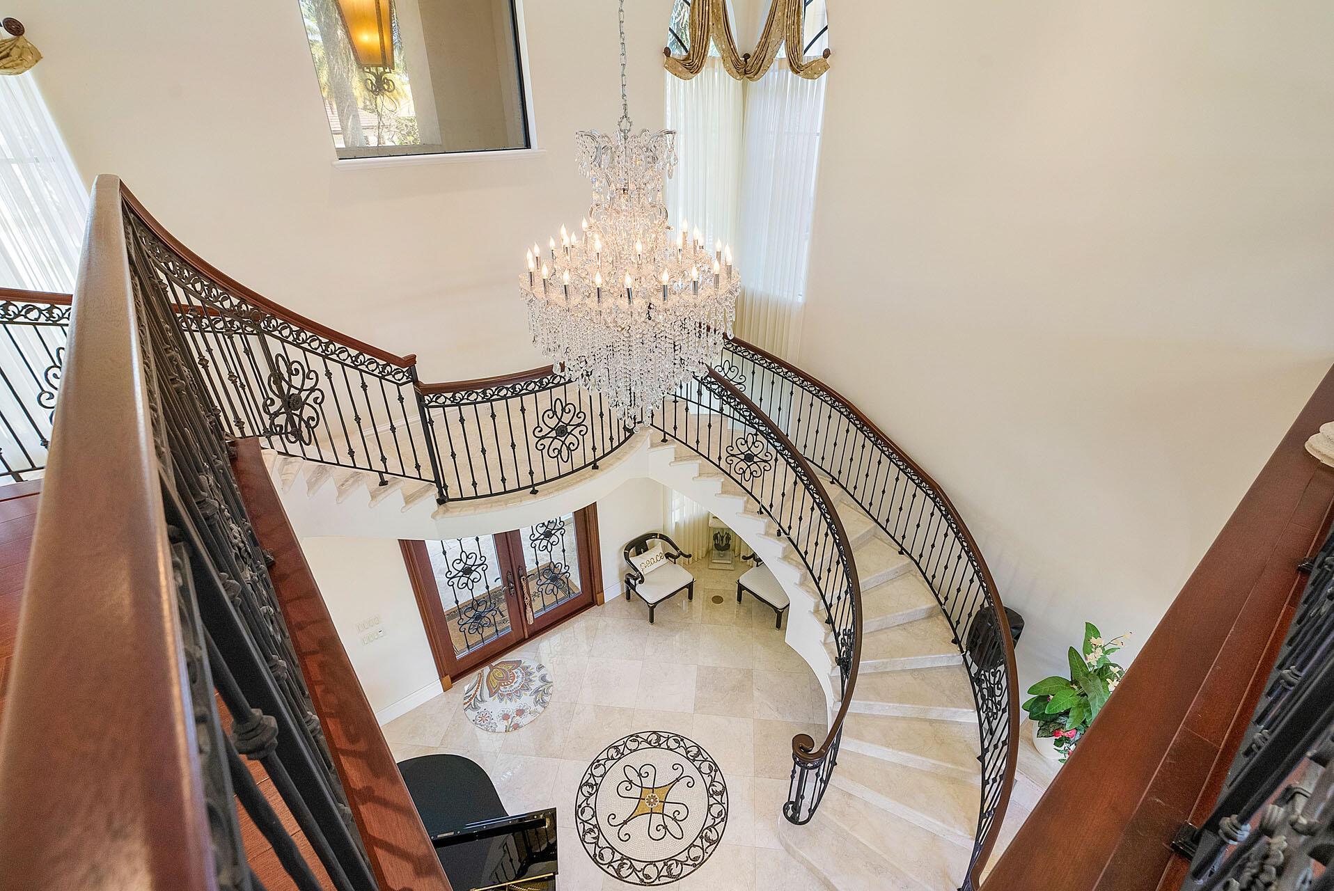 ROYAL PALM YACHT & COUNTR - Residential