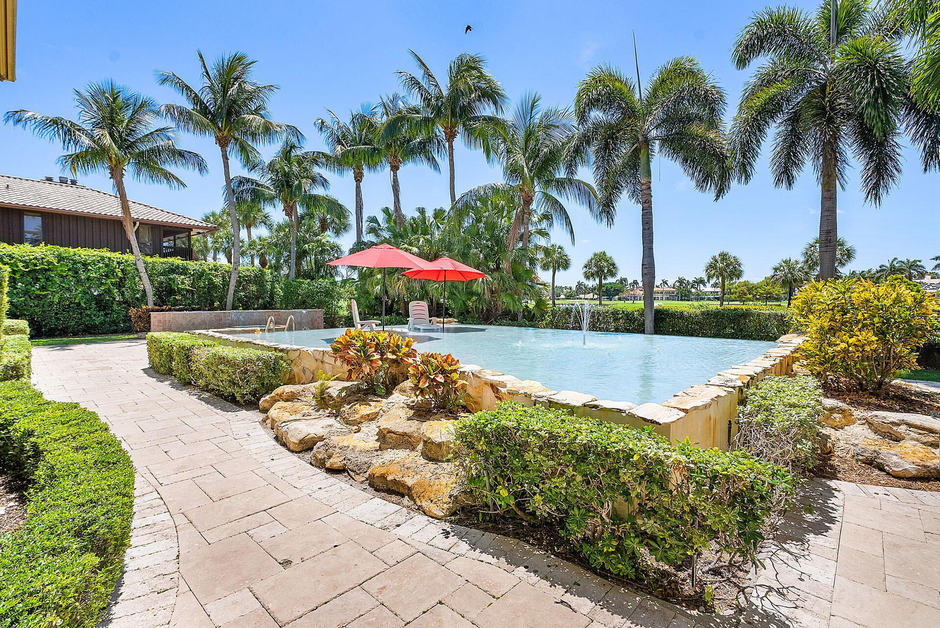 ROYAL PALM YACHT & COUNTR - Residential