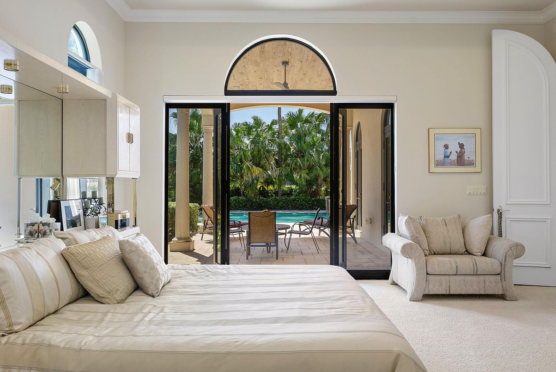 ROYAL PALM YACHT & COUNTR - Residential