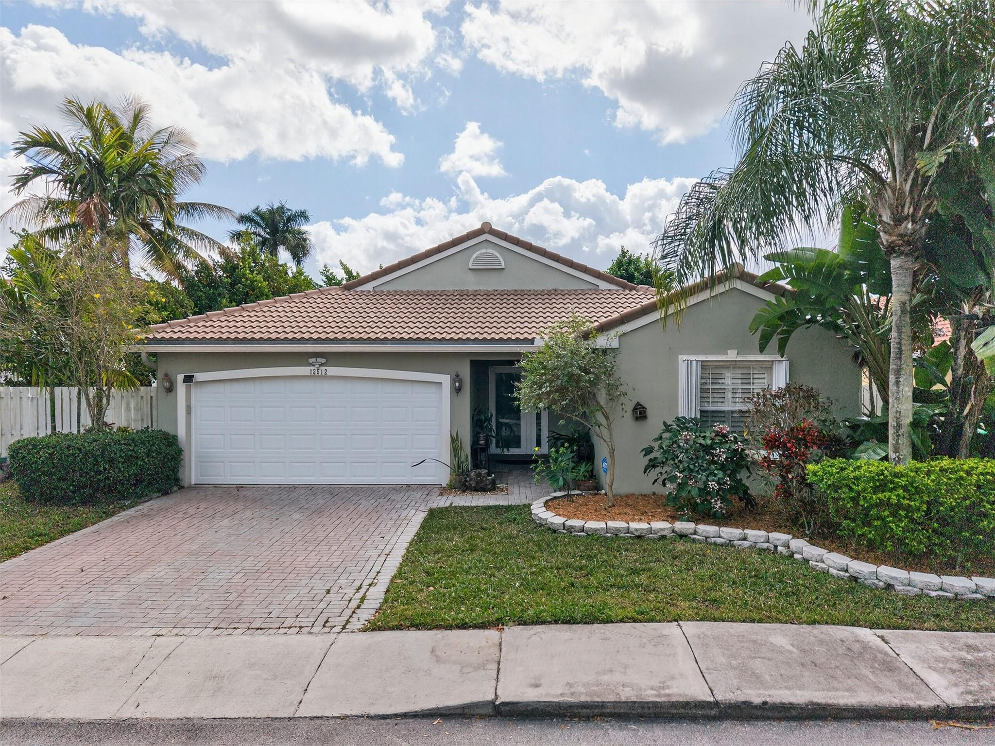 Savannah PUD 4 144-41 B - Residential