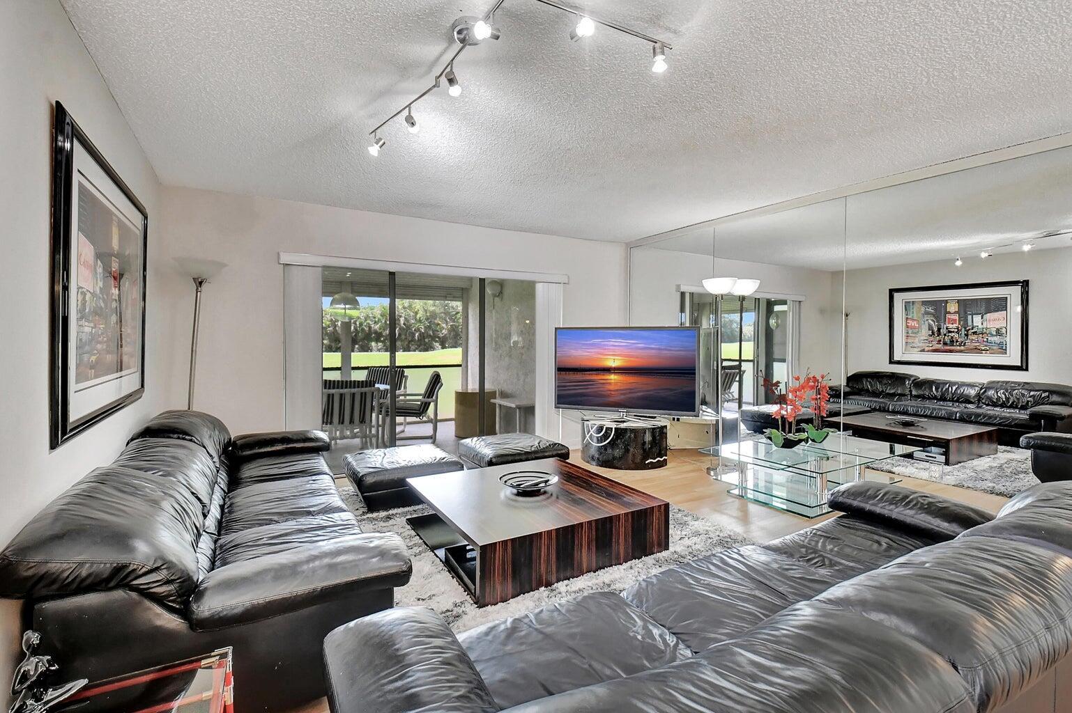 SOUTHPORT AT HUNTERS RUN - Residential Lease