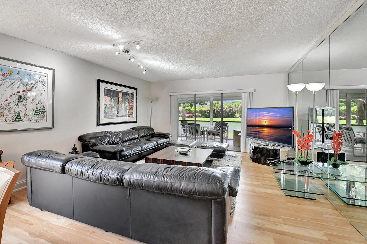 SOUTHPORT AT HUNTERS RUN - Residential Lease