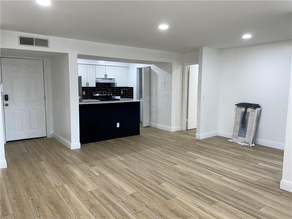 Royal Poinciana Condo - Residential Lease