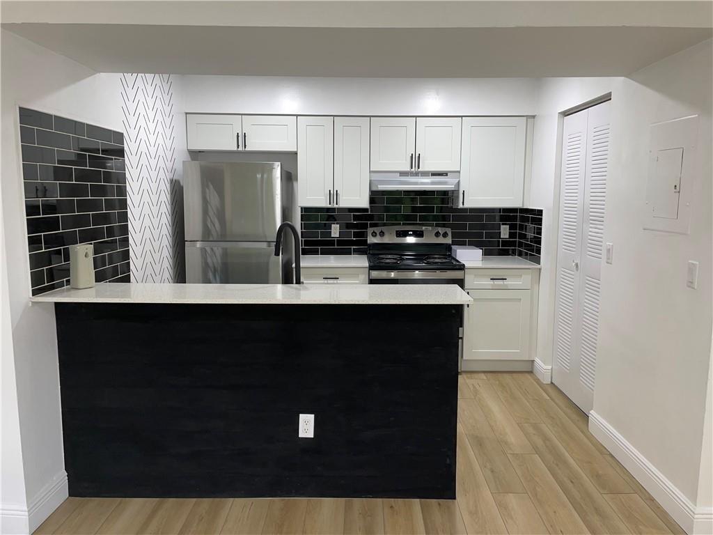 Royal Poinciana Condo - Residential Lease