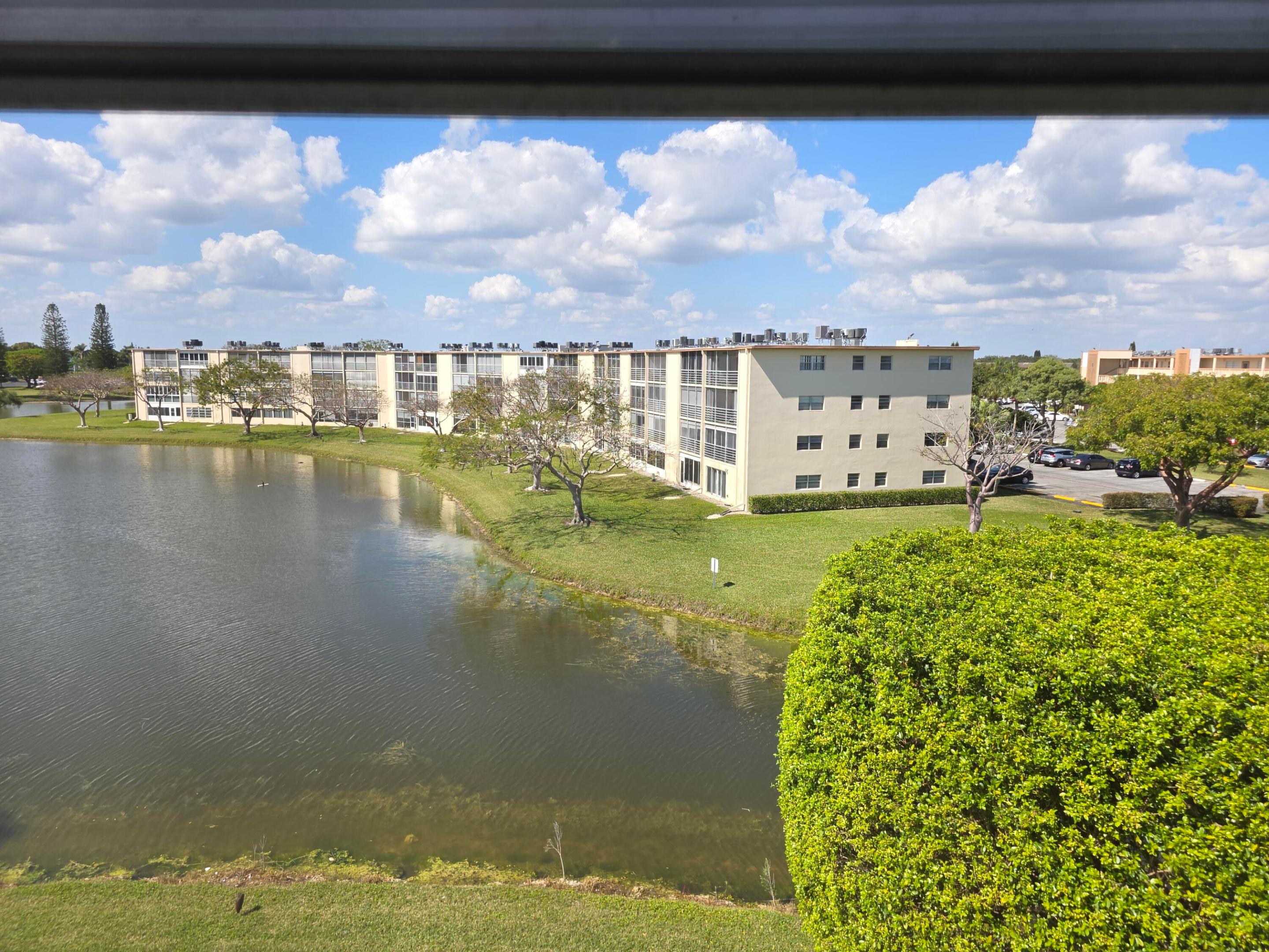 GUILDFORD AT CENTURY VILLAGE CONDO - Residential