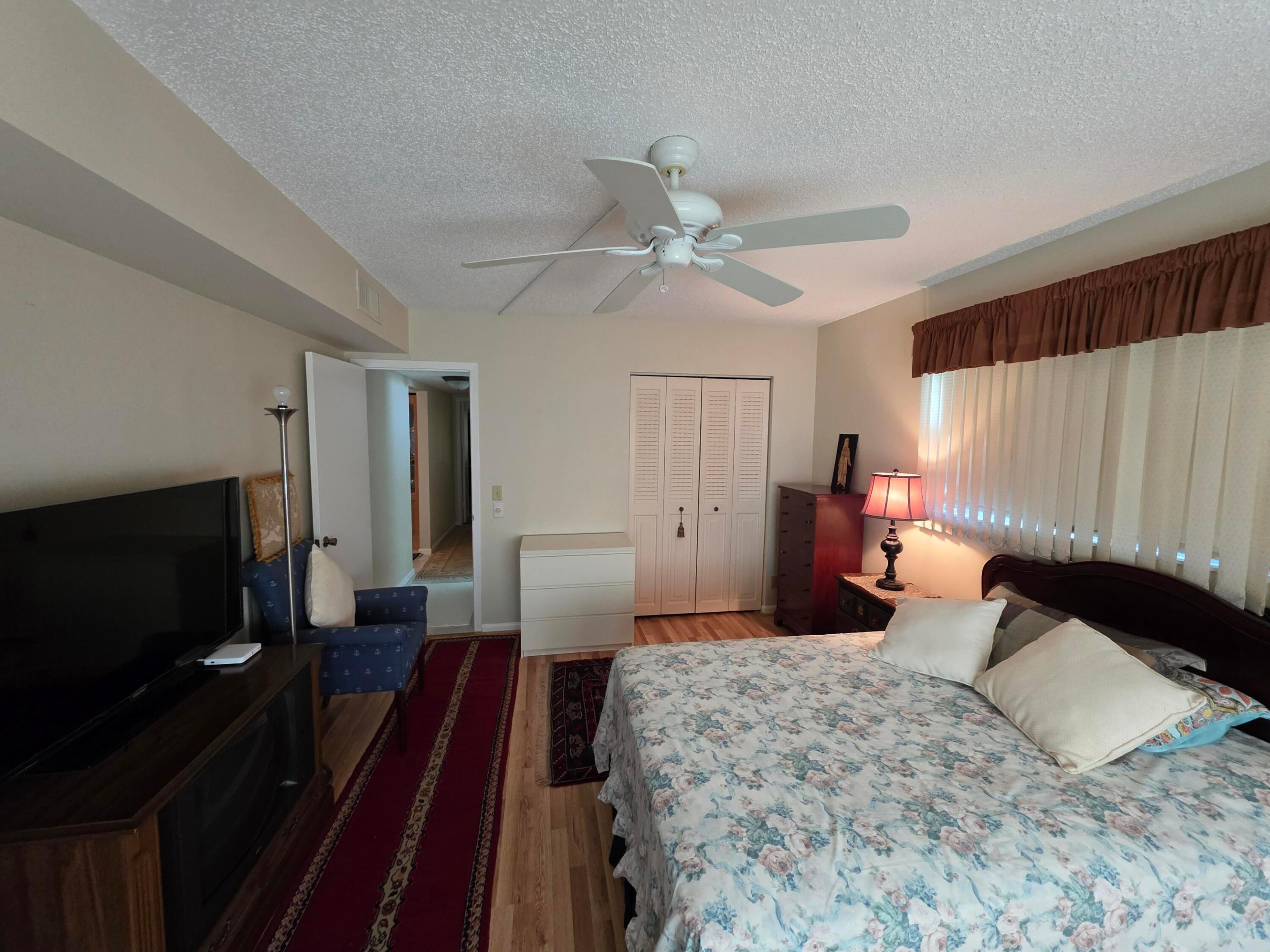 GUILDFORD AT CENTURY VILLAGE CONDO - Residential