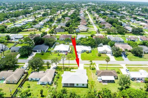 A home in Port St Lucie