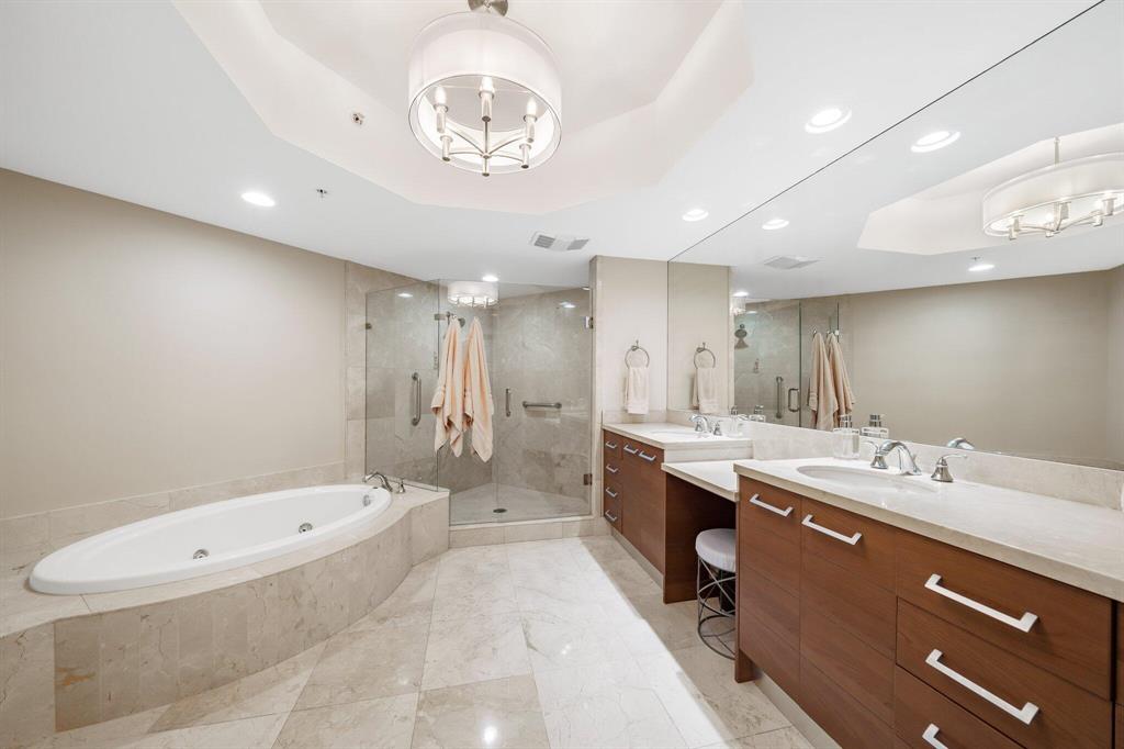 LANDMARK AT THE GARDENS CONDO - Residential