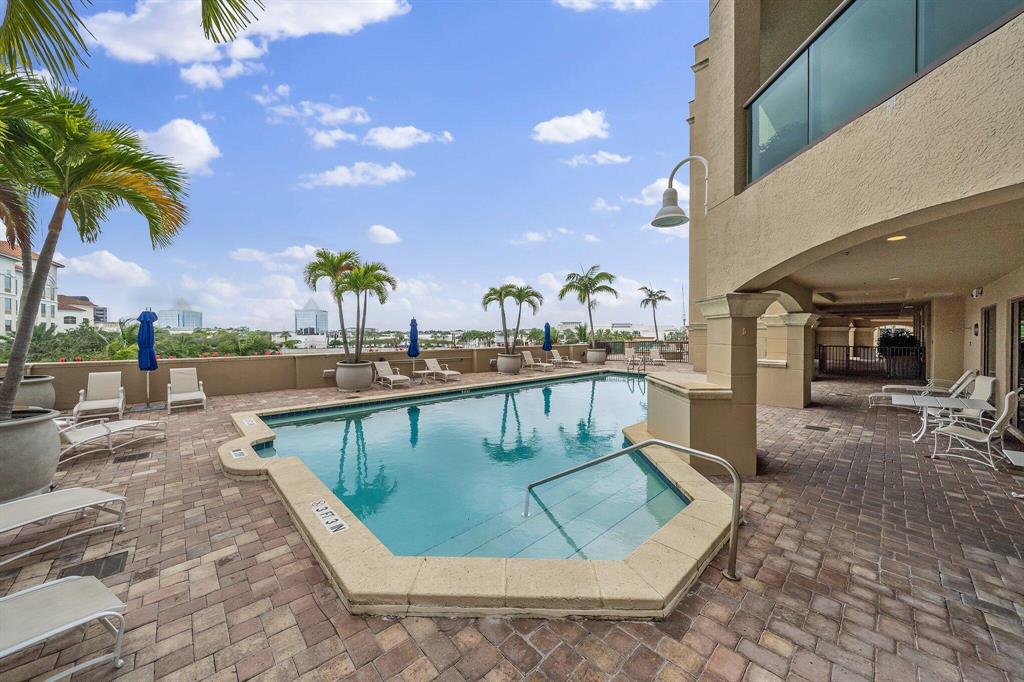 LANDMARK AT THE GARDENS CONDO - Residential