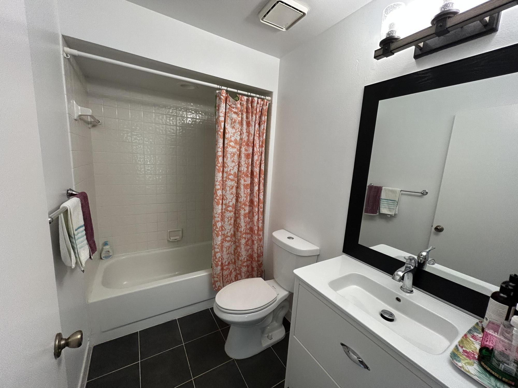 ABERDEEN 4 - Residential