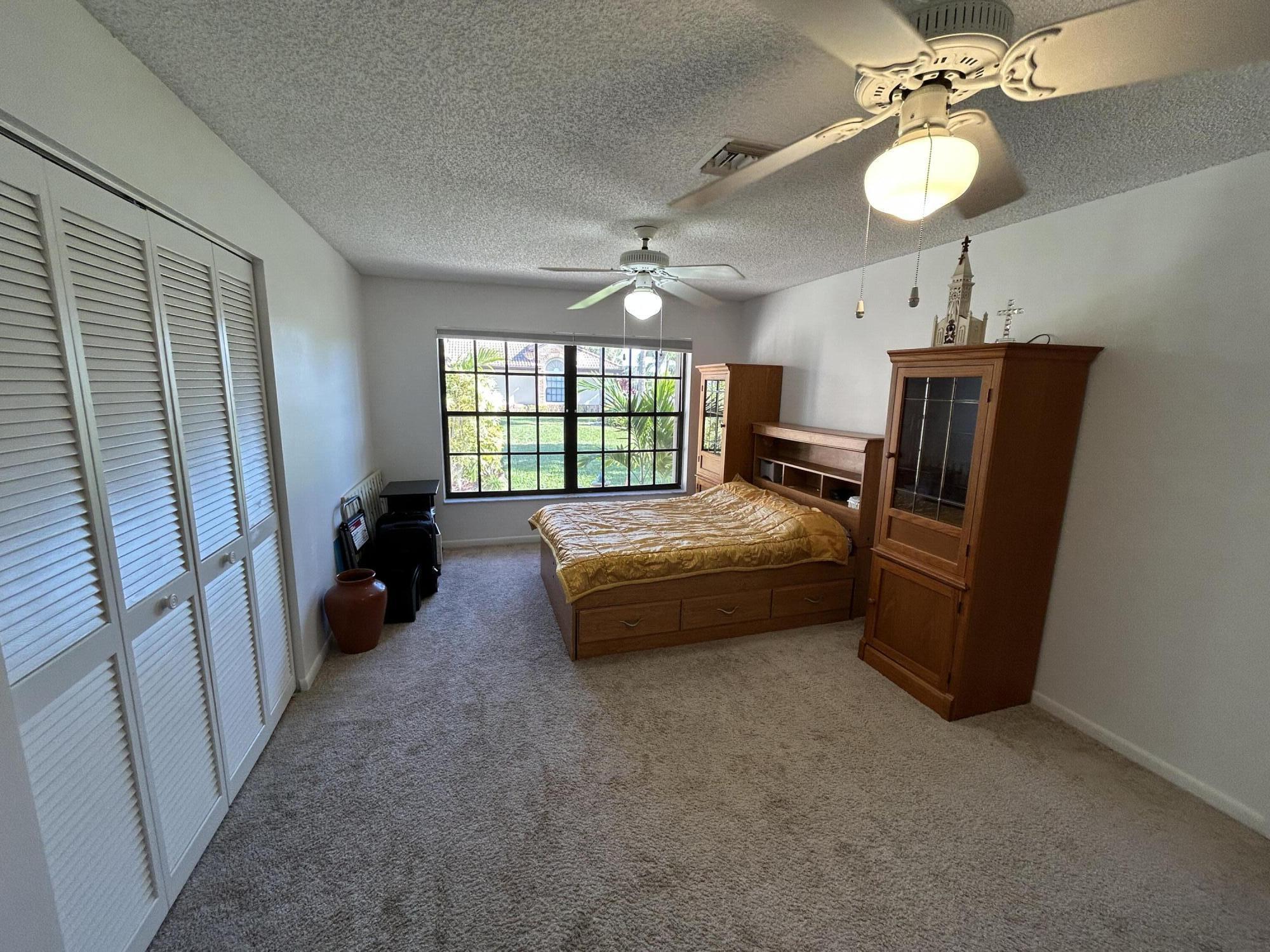 ABERDEEN 4 - Residential