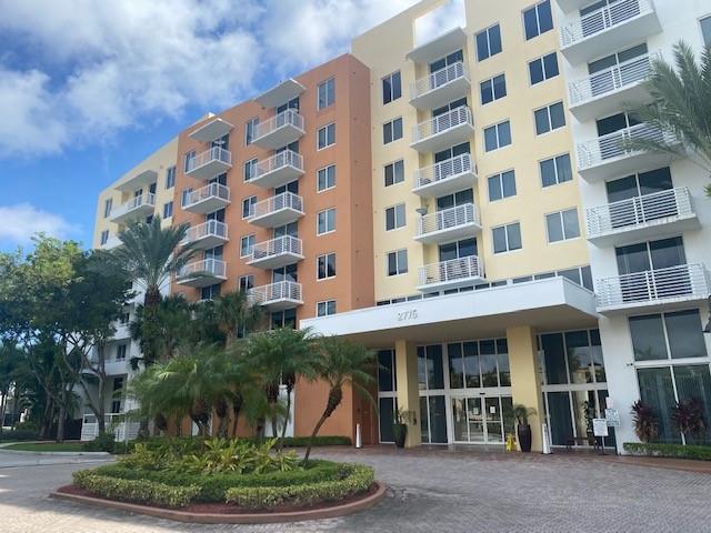 Enjoy great location and luxury living @ The Venture Aventura. This fully furnished 2 BD/ 2Bth with a beautiful view of the pool from the balcony. Neutral tones throughout.
Laminate wood floors, gourmet kitchen, black granite countertop, wood cabinets, split bedroom floor plan. Building with 24 Hour Guard on site. Lots of ammenities, gym, social room 2 pools with jacuzzi. Shopping and restaurants walking distance.