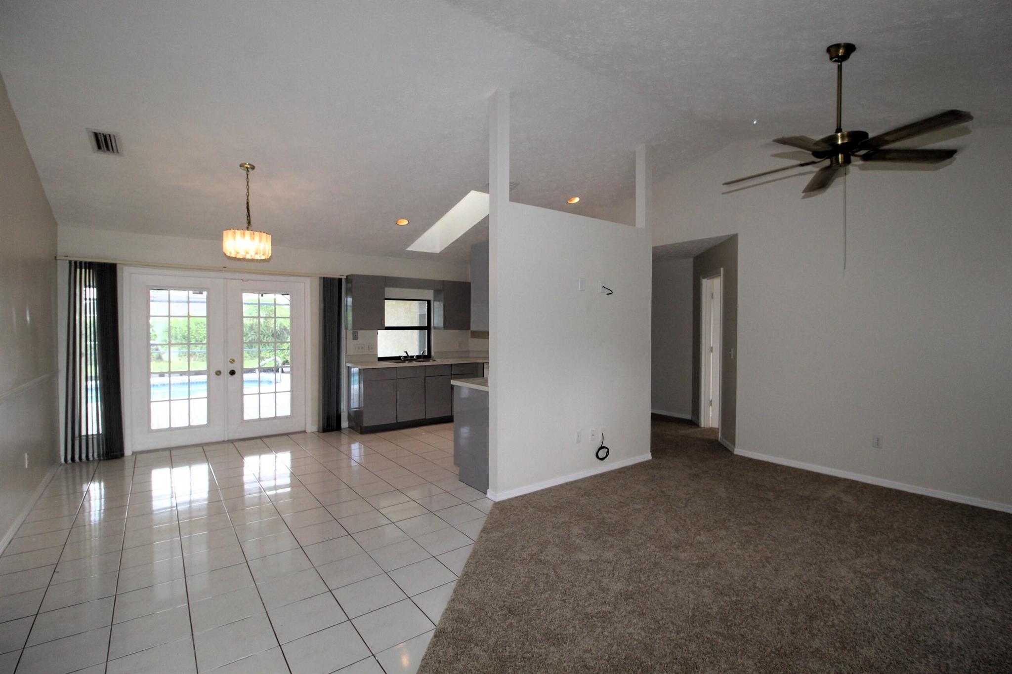 PORT ST LUCIE SECTION 30 - Residential Lease