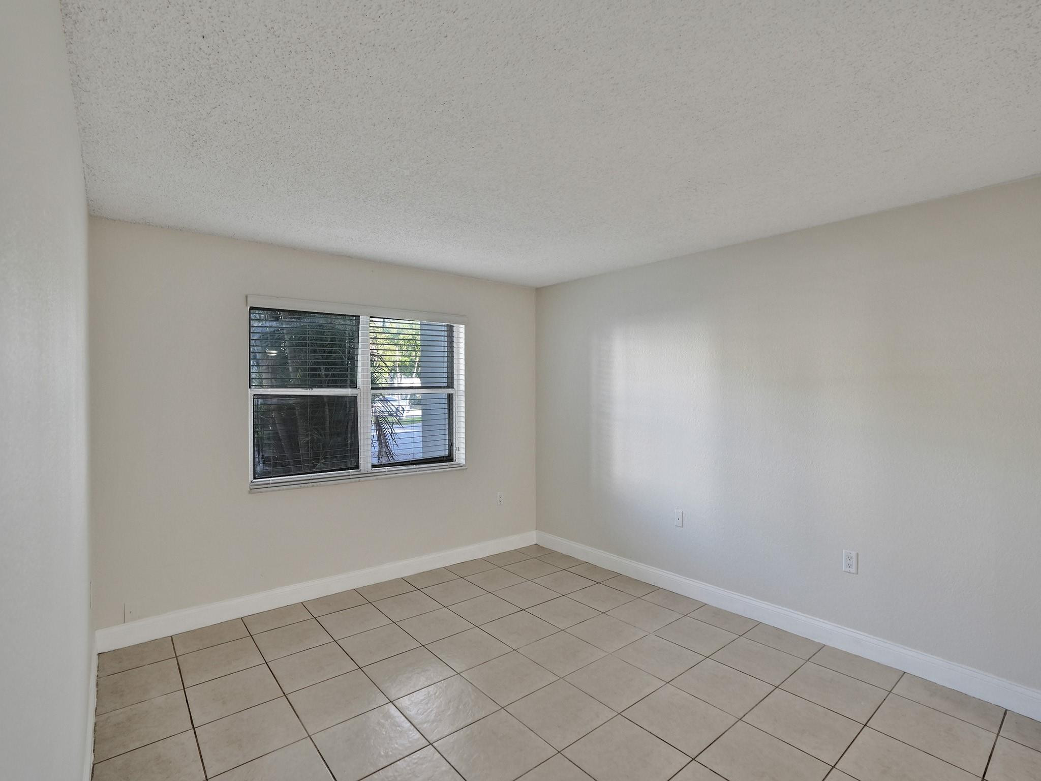 SPRINGCREST CONDO - Residential Lease