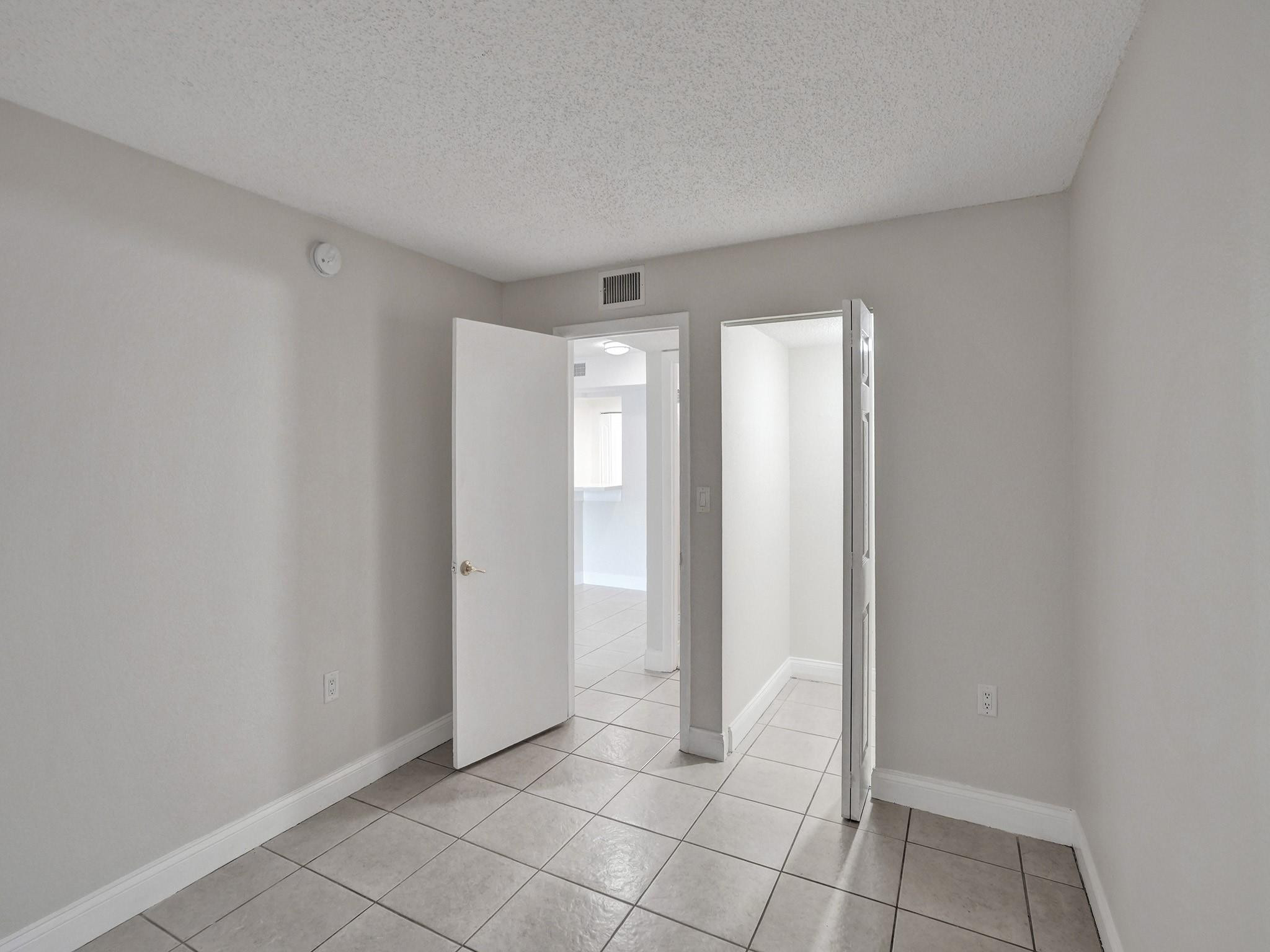 SPRINGCREST CONDO - Residential Lease
